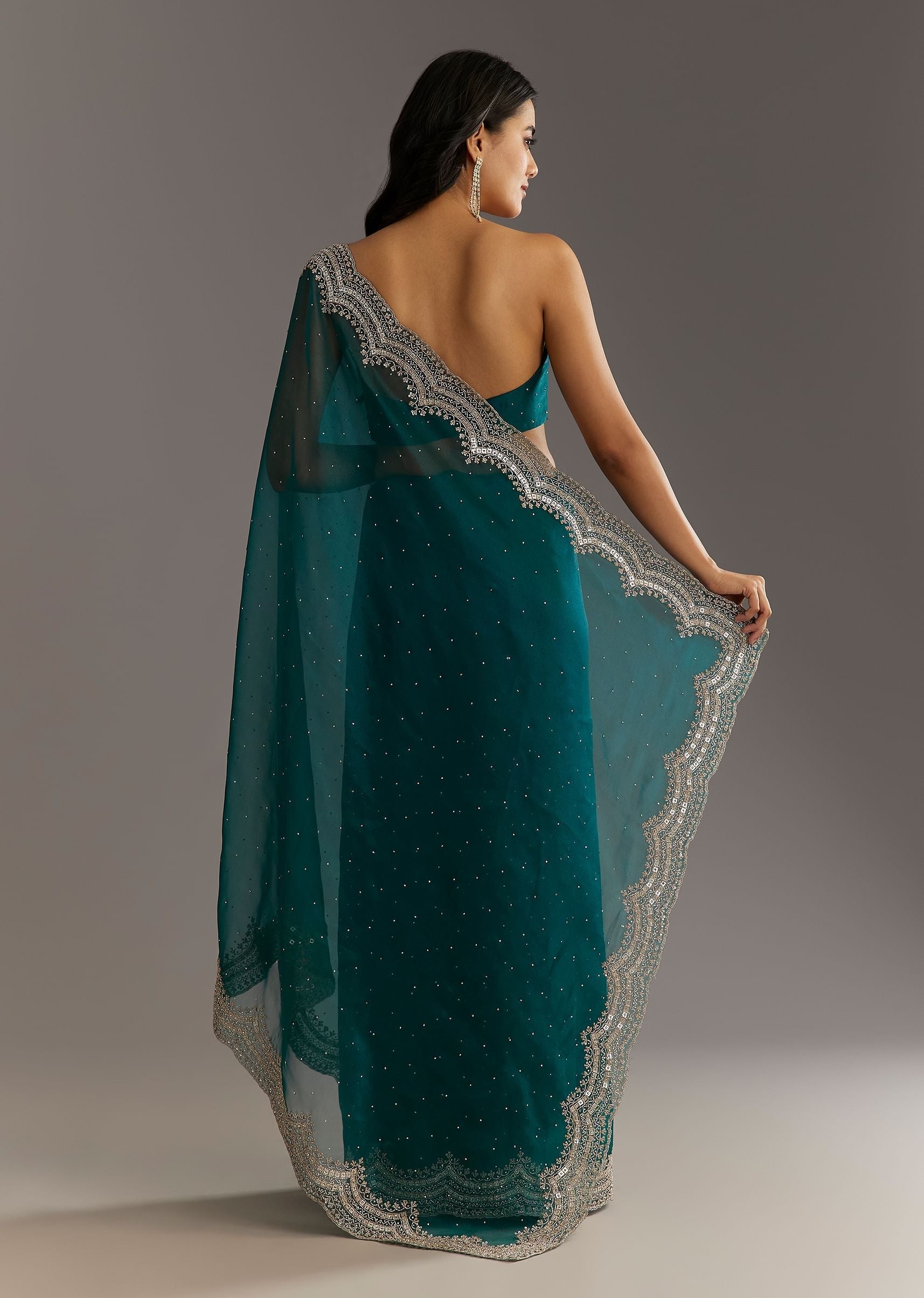 green-embellished-tissue-saree-with-embroidered-cutdana-sequ-sg285398-4_89c6b97a-bfee-4218-9c72-3fac4875e075.jpg