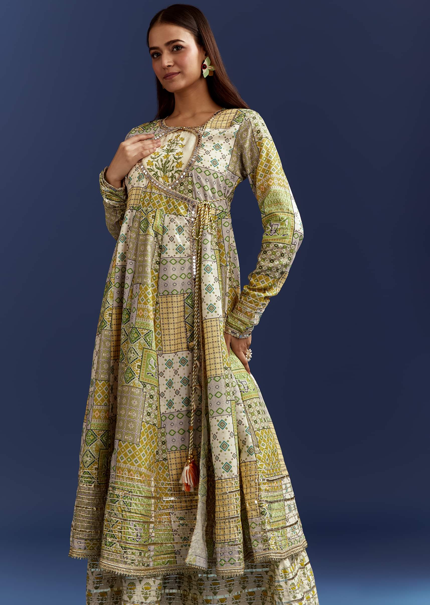 green-floral-sleeveless-kurti-with-gotta-lace-and-angrakha-jacket-sg313300-2_57f8e617-7aa0-46c3-92fe-a162765d7d6d.jpg