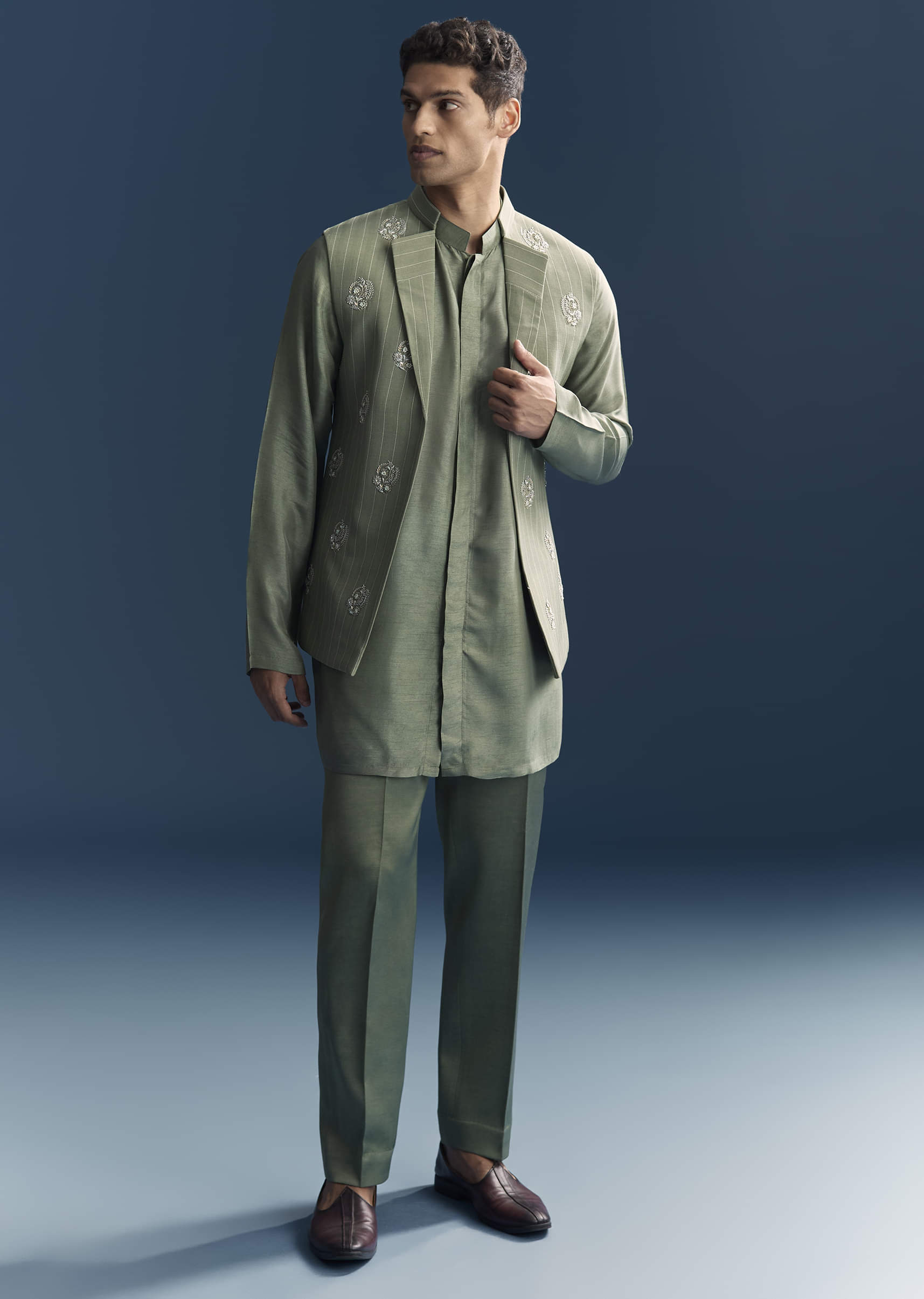 green-kurta-jacket-set-for-men-with-hand-embroidery-sg343021-1_1.jpg