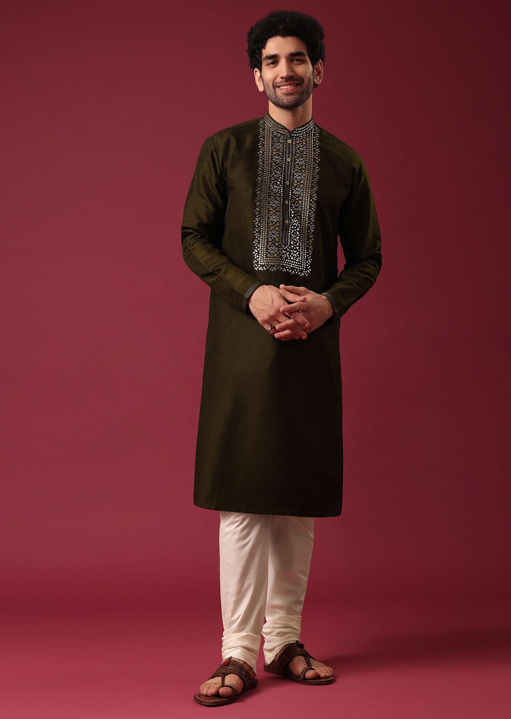 green-kurta-set-in-silk-with-leather-work-sg178326_3_bc80af1b-4b13-4f42-9f6b-91c44de5e29b.jpg