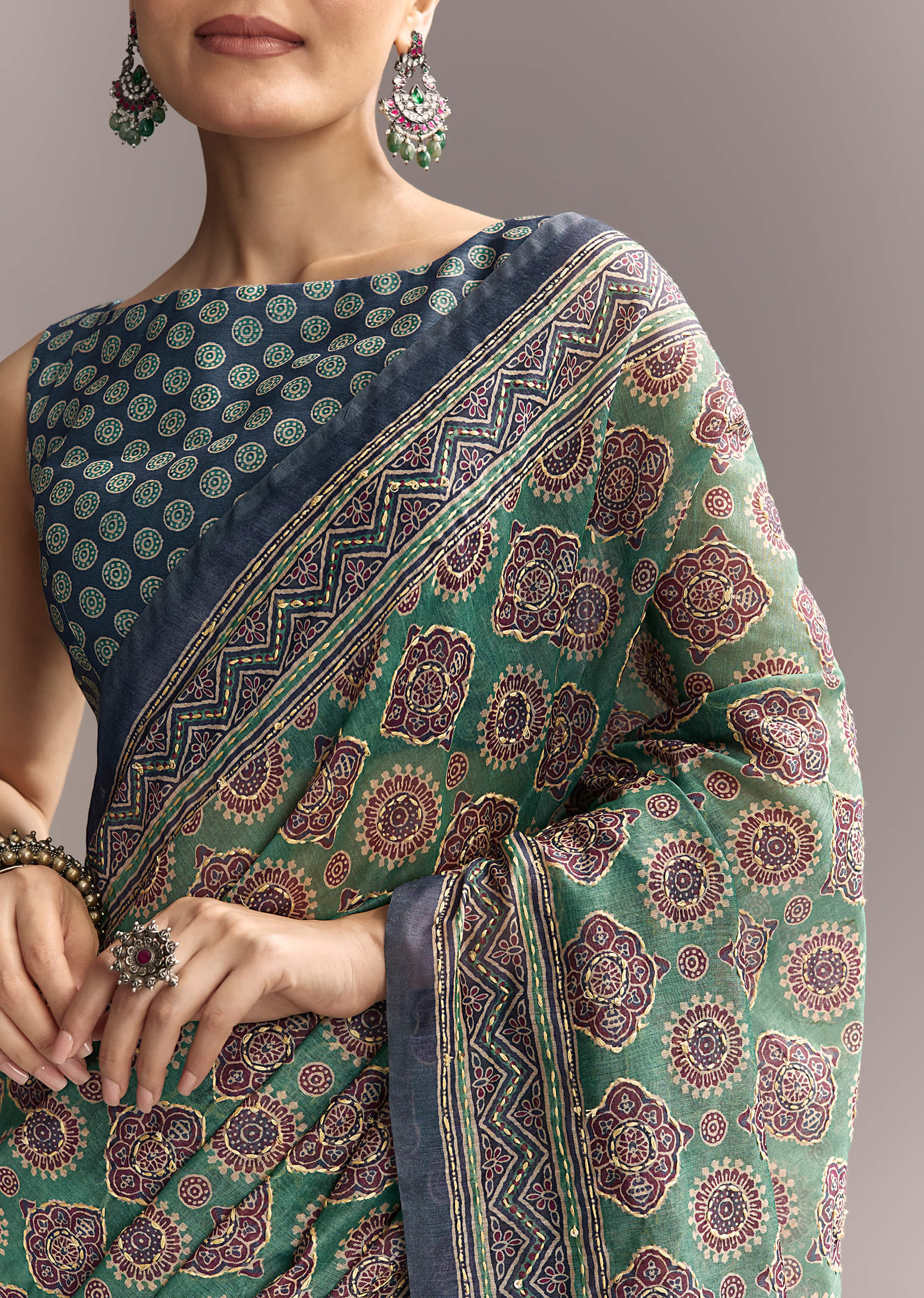 green-linen-saree-with-authentic-ajrakh-print-and-indigo-border-sg312208-2.jpg