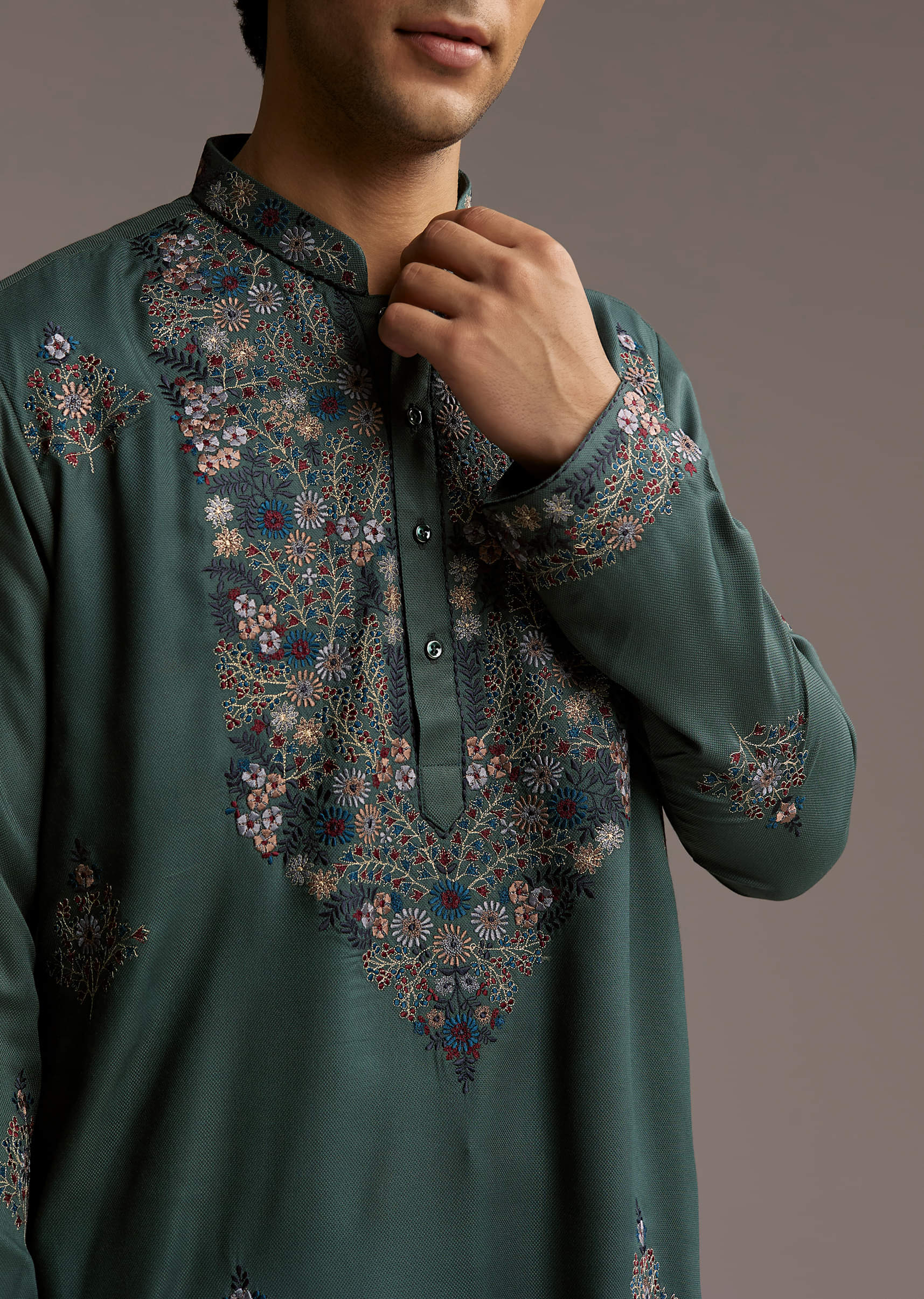 green-modal-kurta-set-for-men-with-hand-embroidery-sg322092-2.jpg