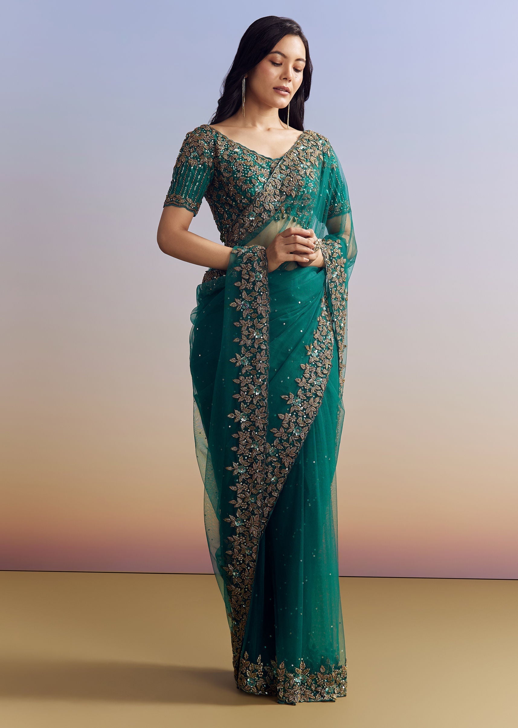 green-net-saree-featuring-heavy-embroidered-border-sg320747-2_700534de-530e-41a9-b0e8-d5c3befea7fa.jpg