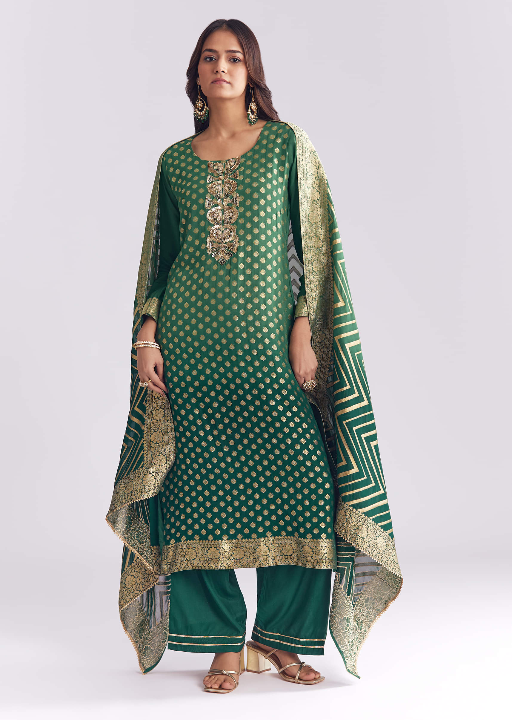 green-ombre-georgette-kurta-set-with-banarasi-weave-sg344221-3.jpg