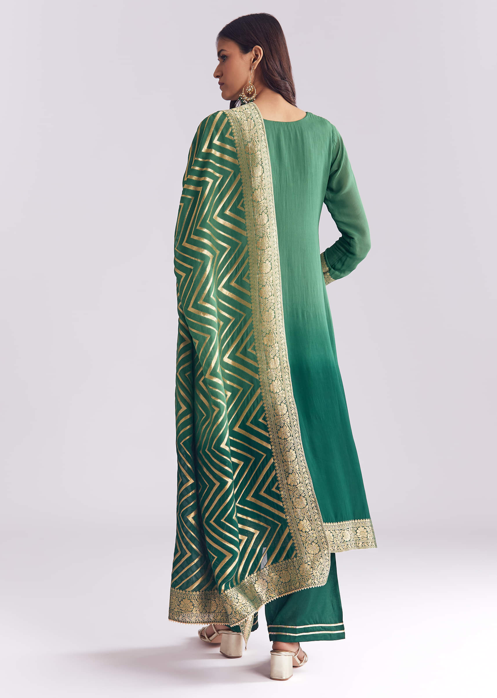 green-ombre-georgette-kurta-set-with-banarasi-weave-sg344221-5.jpg