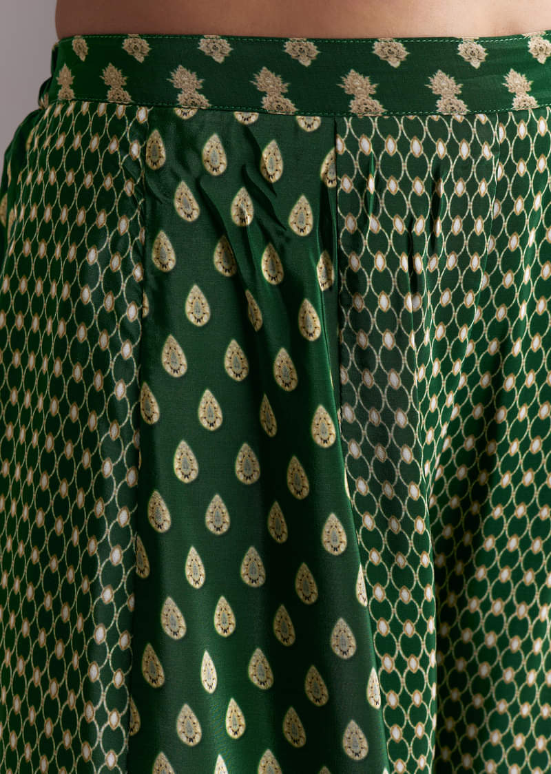 green-printed-crepe-palazzo-set-with-dupatta-sg325414-6_acf8f116-5d28-431f-959b-8f763430c1bf.jpg