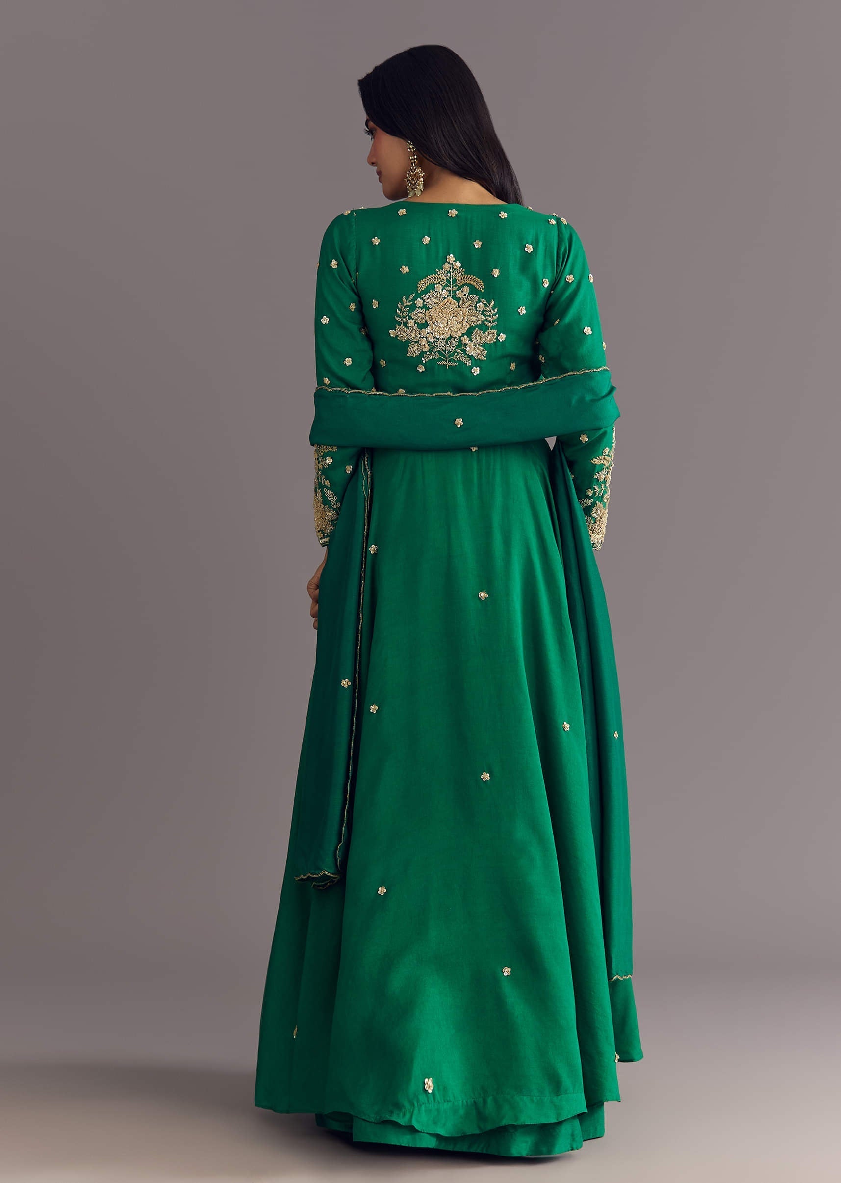 green-russian-silk-front-slit-kurta-dupatta-set-with-beaded-embroidery-sg312782-6.jpg
