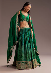 green-sequins-bandhani-lehenga-dupatta-set-sg305914-1_6d2a2315-d4d7-419b-8da1-a9f6ce423df4.jpg