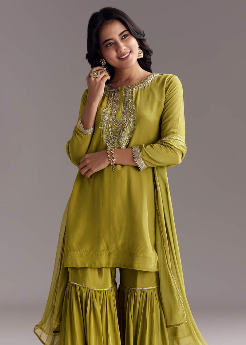green-sharara-set-with-zardosi-and-sequins-work-sg334606-4_47c35530-91ed-44f0-a776-7a879af3b503.jpg