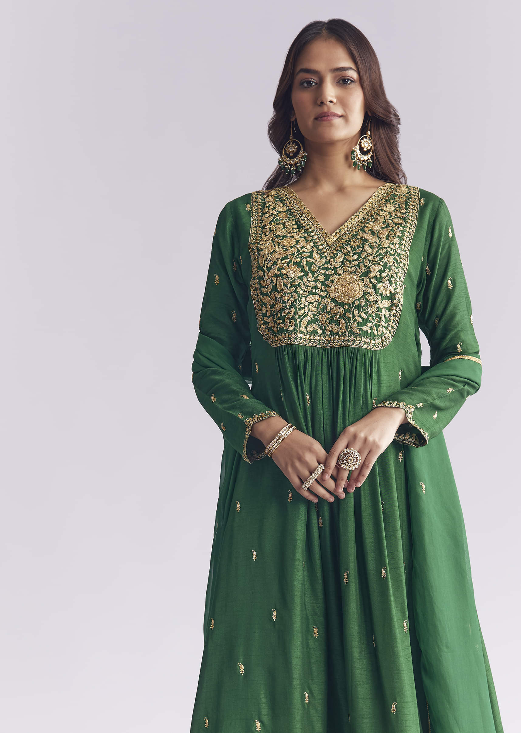 green-silk-anarkali-suit-with-zari-thread-work-sg345509-4.jpg