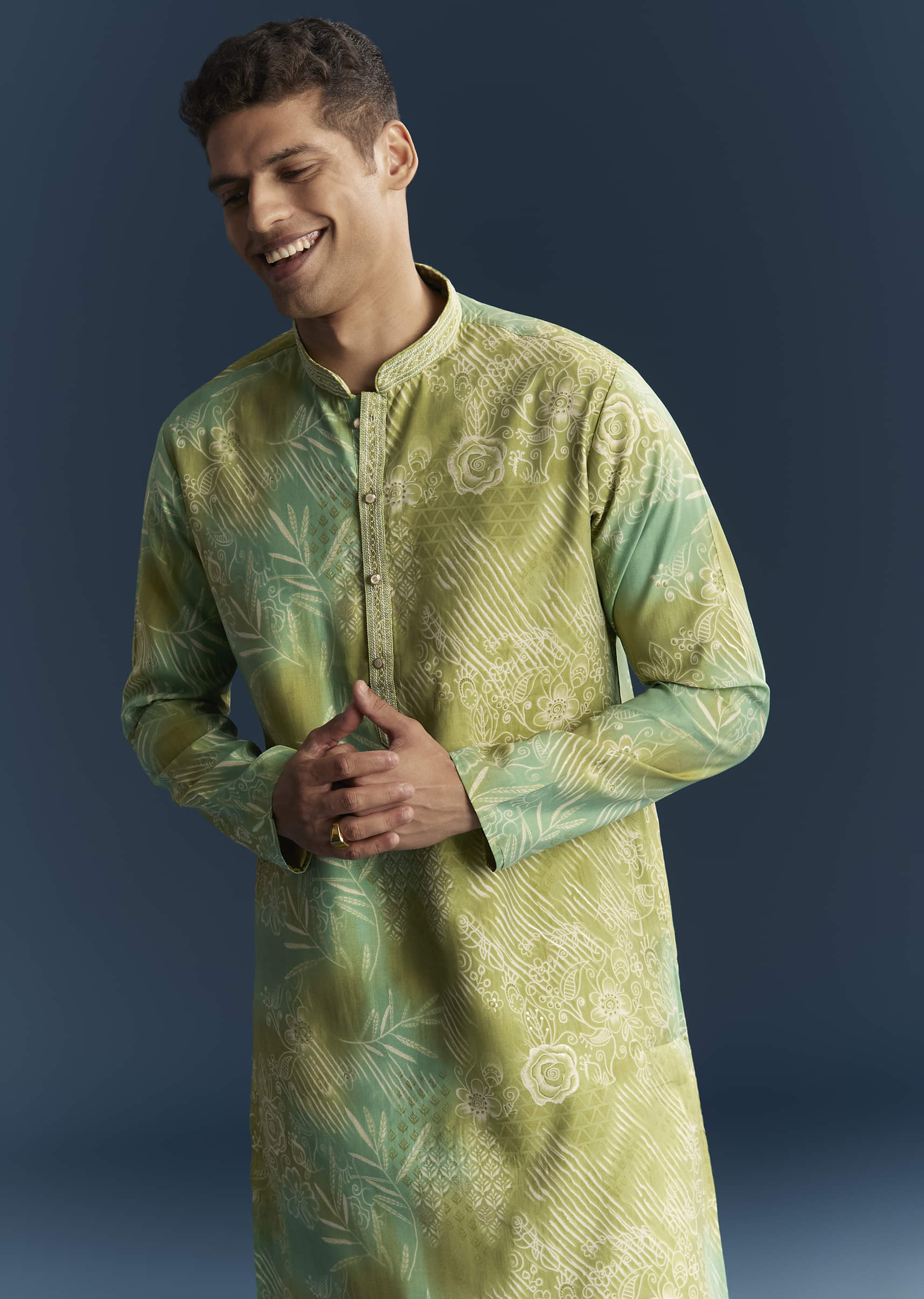 green-silk-kurta-set-for-men-with-floral-and-abstract-print-sg345394-4.jpg
