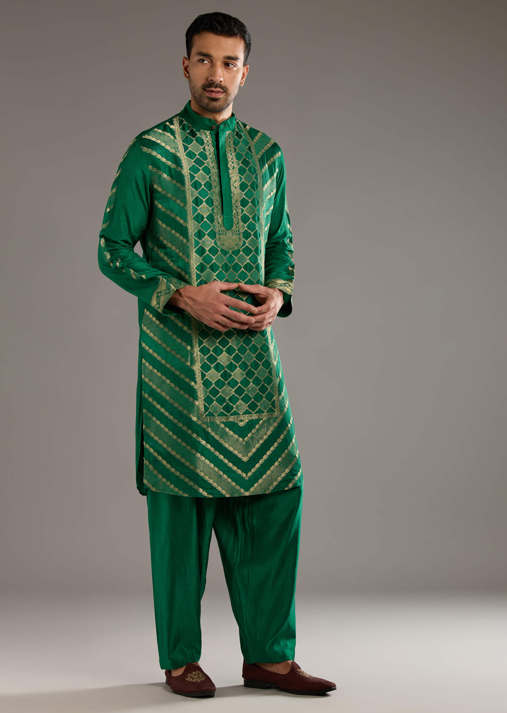 green-silk-kurta-set-for-men-with-handwoven-jacquard-work-sg359396-1.jpg