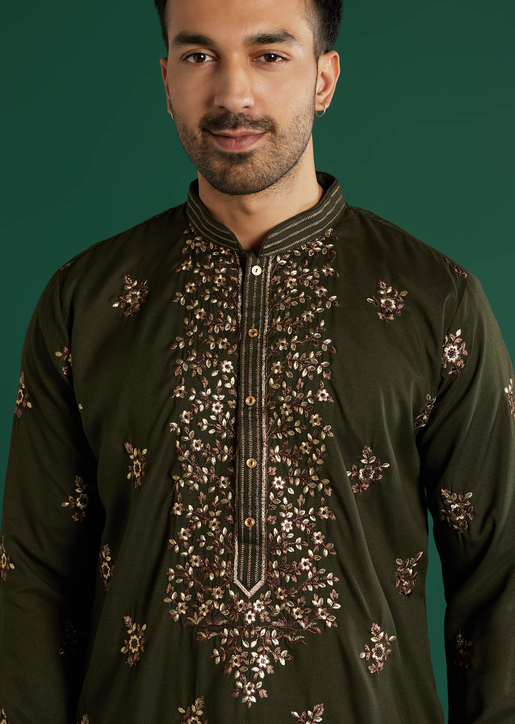 green-silk-kurta-set-for-men-with-resham-hand-embroidery-sg360004-2.jpg