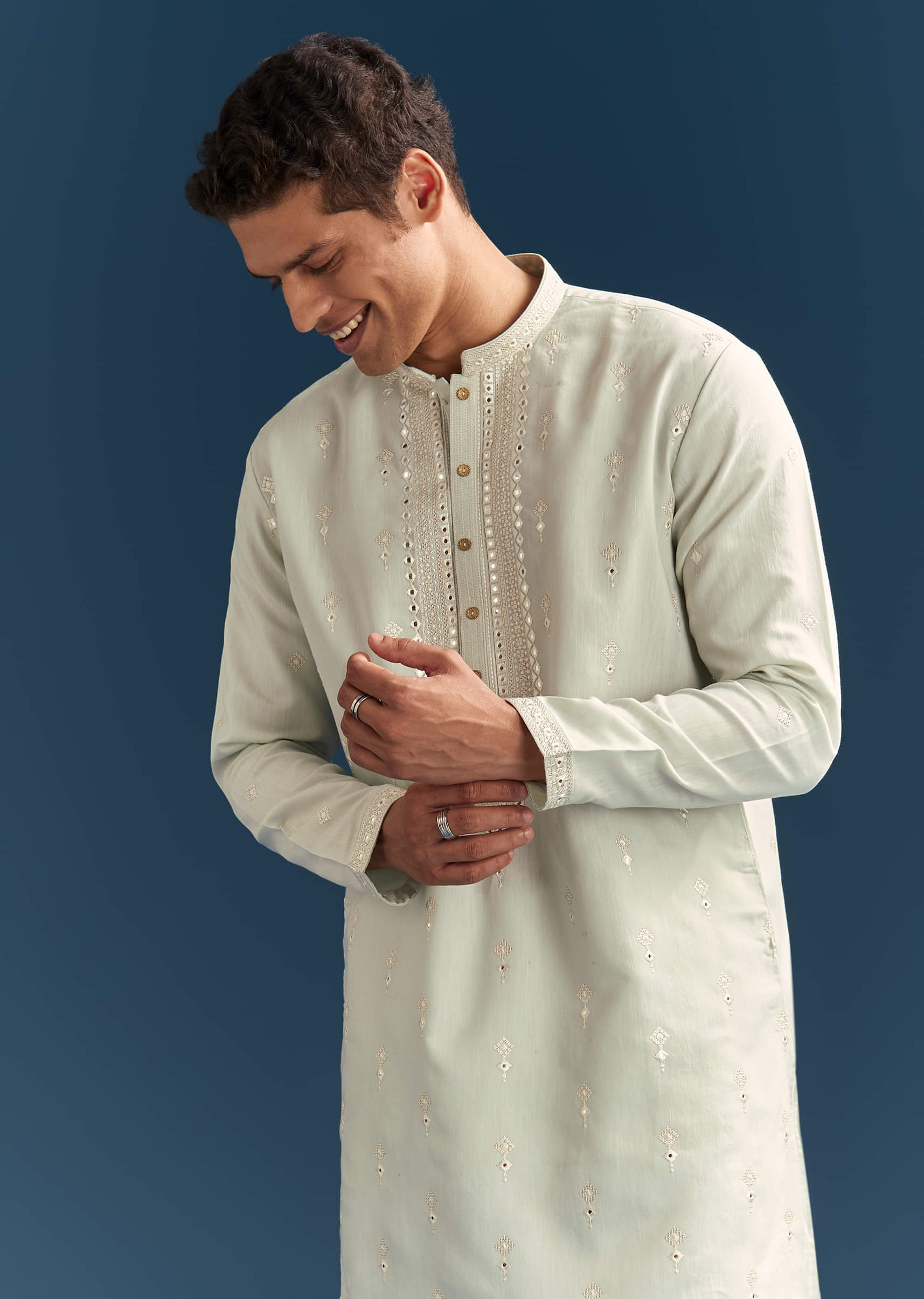 green-silk-kurta-set-for-men-with-thread-and-mirror-embroidery-sg330126-4.jpg