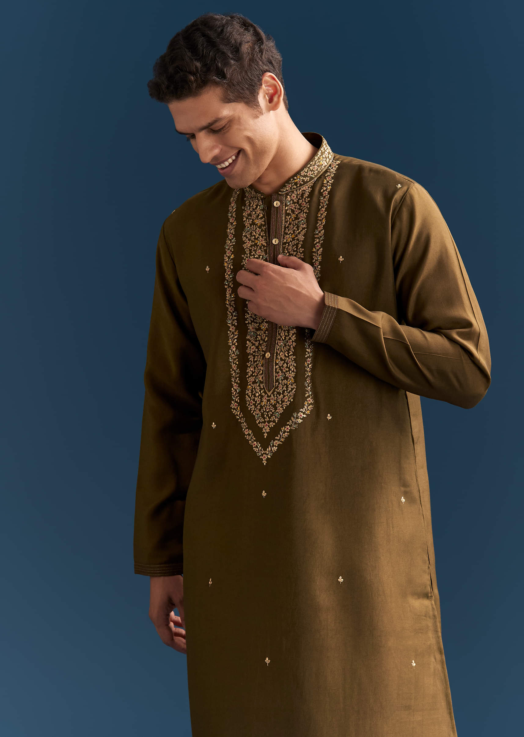 green-silk-kurta-set-for-men-with-thread-and-resham-work-sg330054-3.jpg