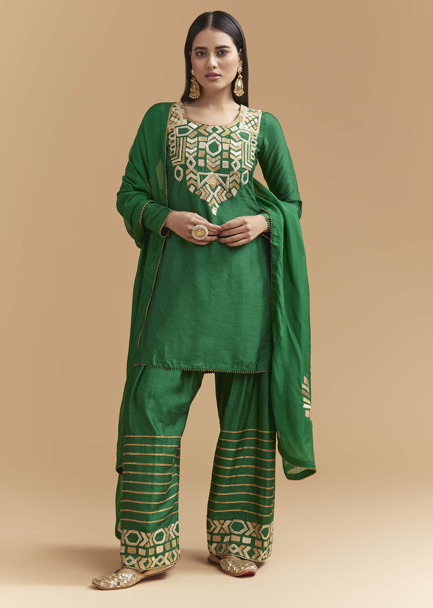 green-silk-kurta-set-with-gota-work-sg346974-1.jpg