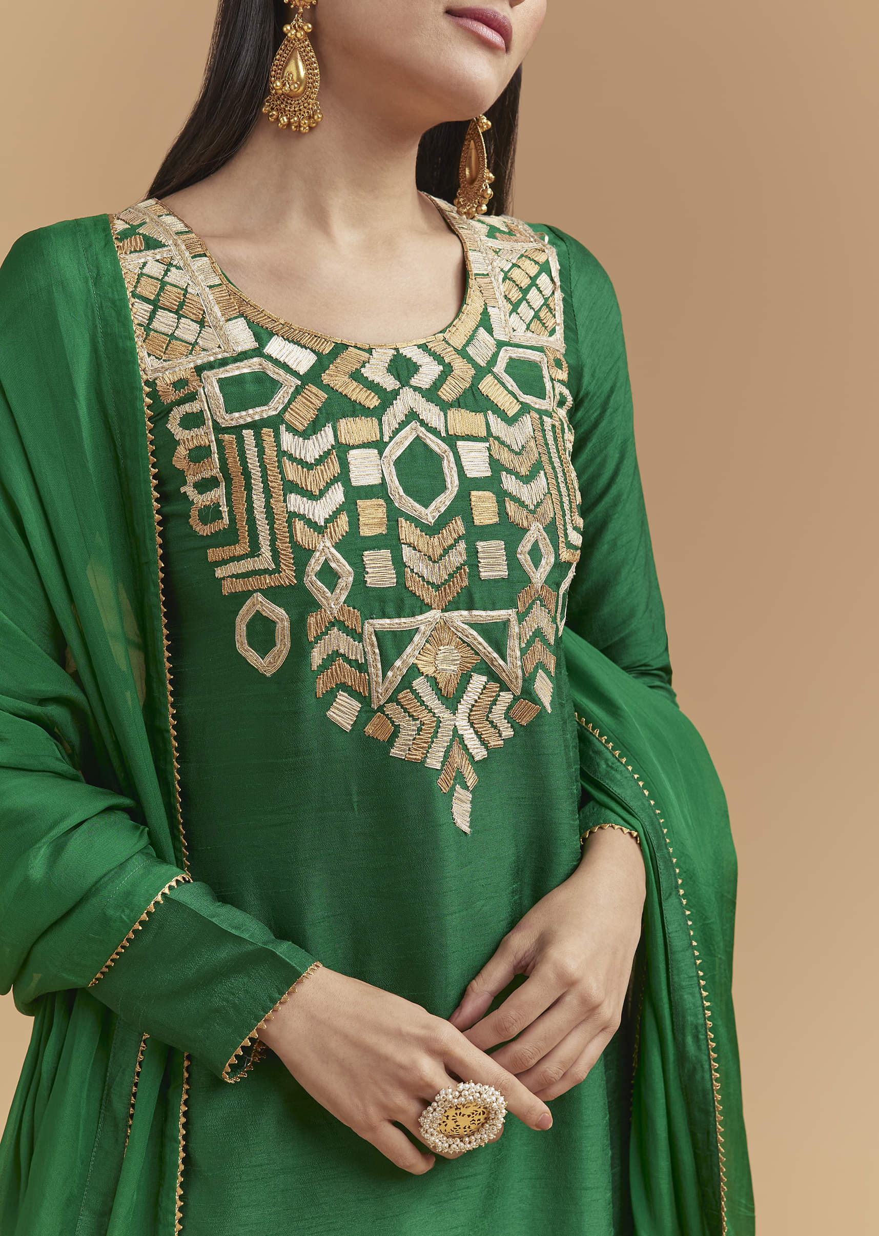 green-silk-kurta-set-with-gota-work-sg346974-2.jpg