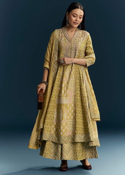 green-silk-printed-anarkali-suit-with-resham-work-sg347520-1.jpg