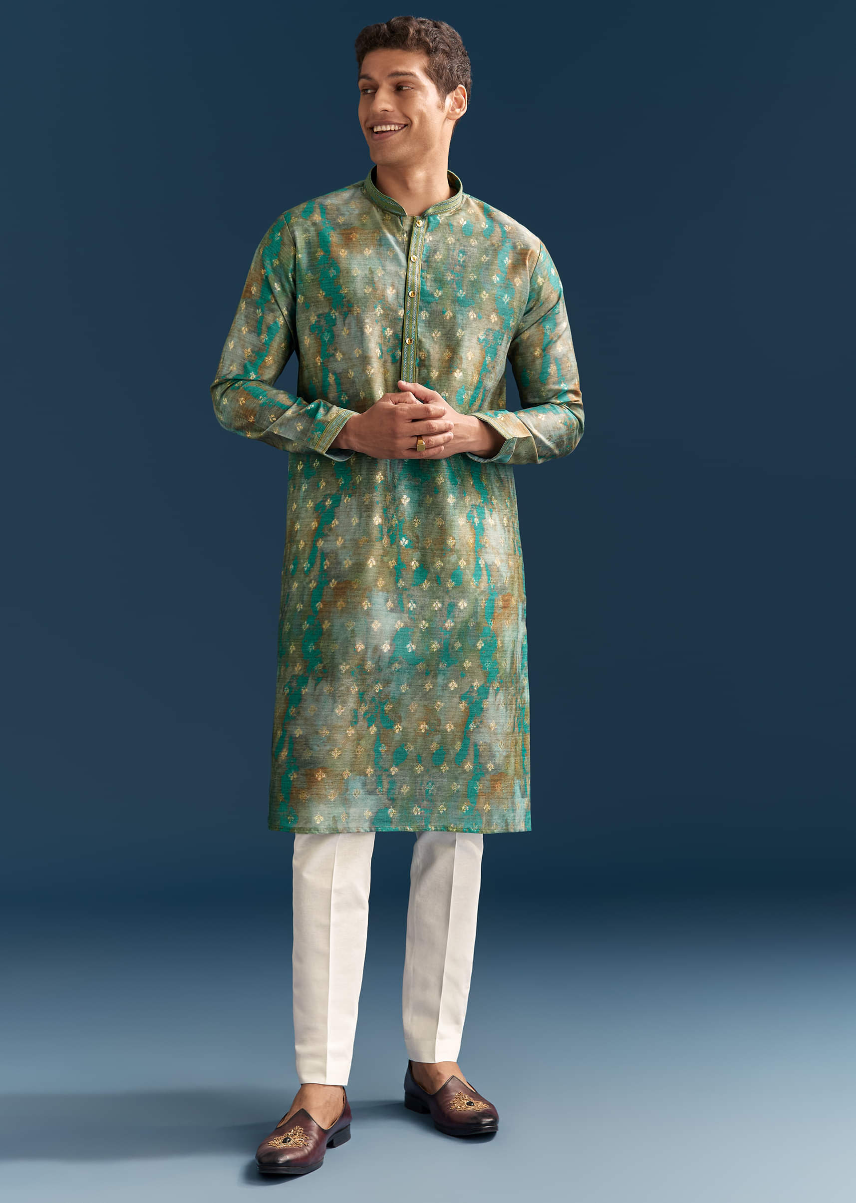 green-silk-printed-kurta-set-for-men-with-foil-butti-work-sg330030-3.jpg