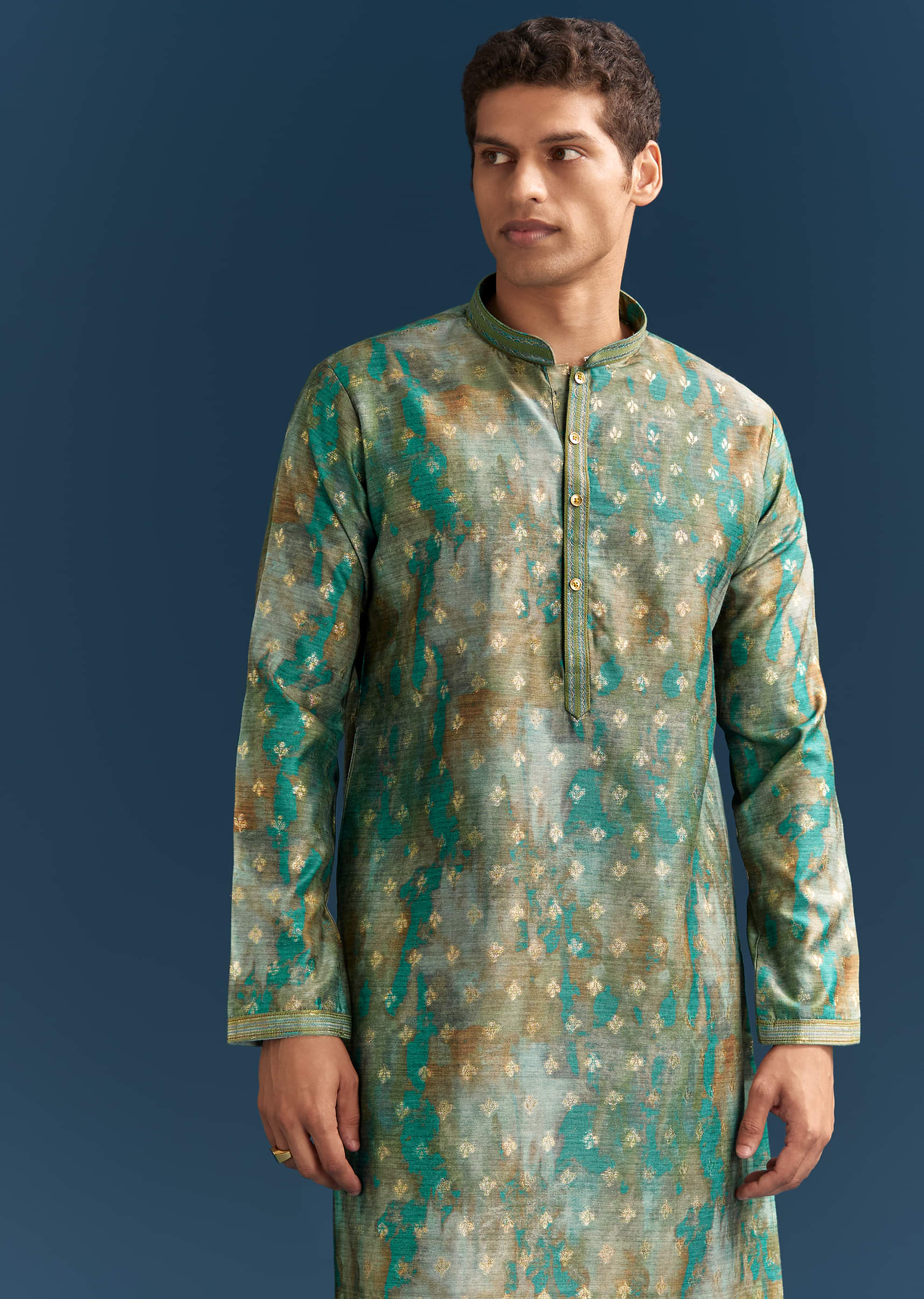 green-silk-printed-kurta-set-for-men-with-foil-butti-work-sg330030-4.jpg