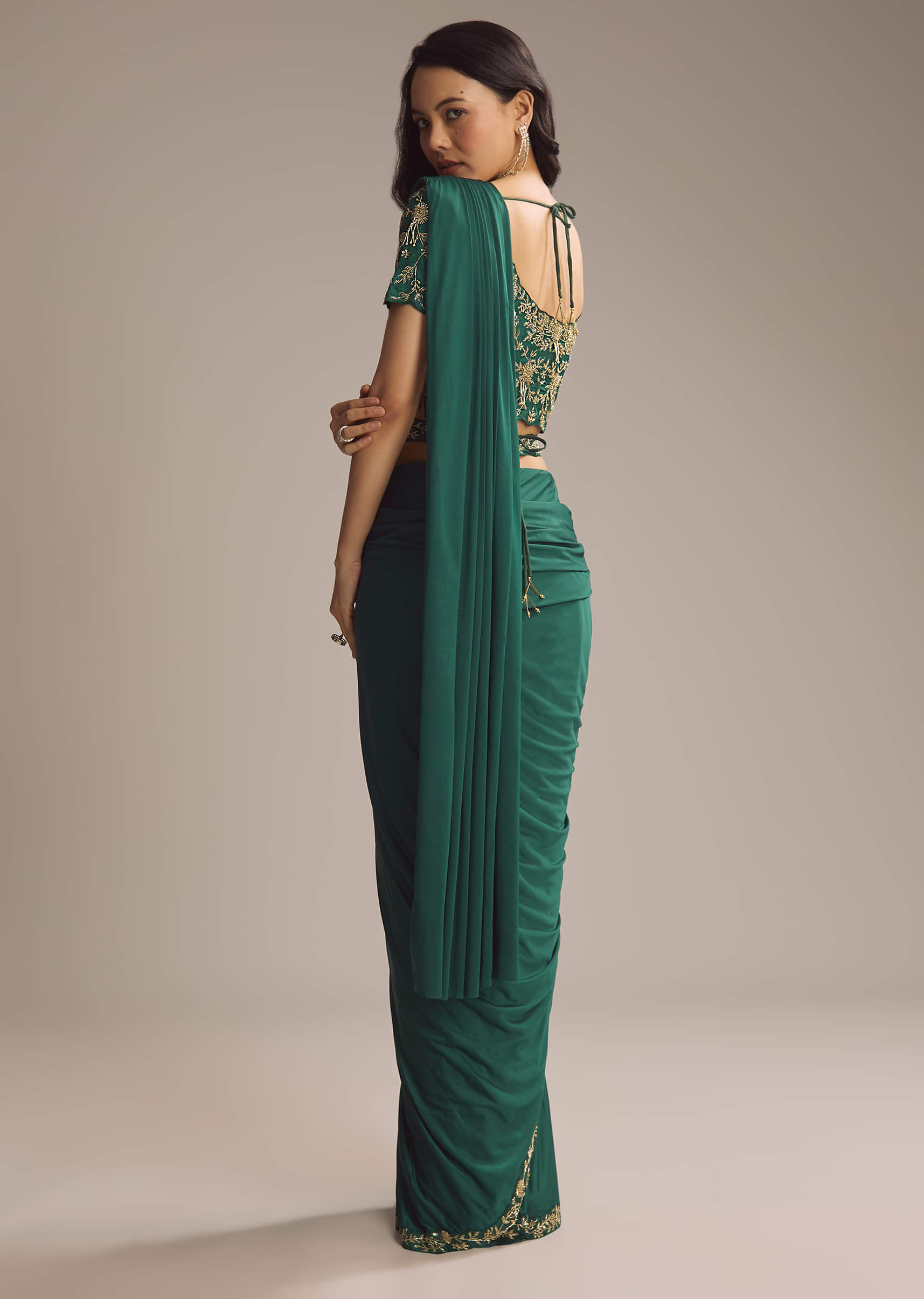 green-silk-ready-pleated-saree-with-cutdana-work-sg318792-5.jpg