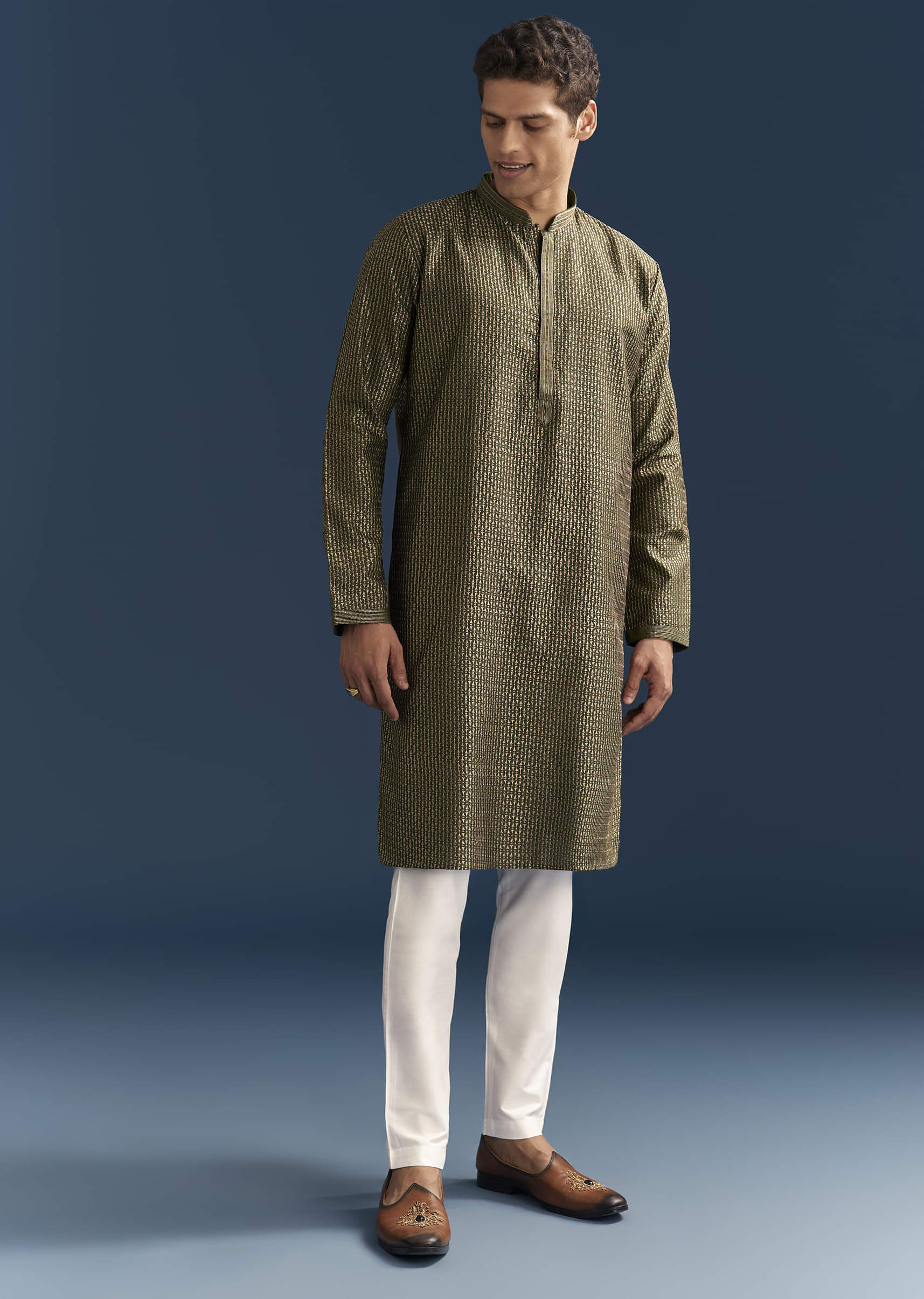 green-silk-textured-kurta-set-for-men-with-embroidery-sg330270-2.jpg