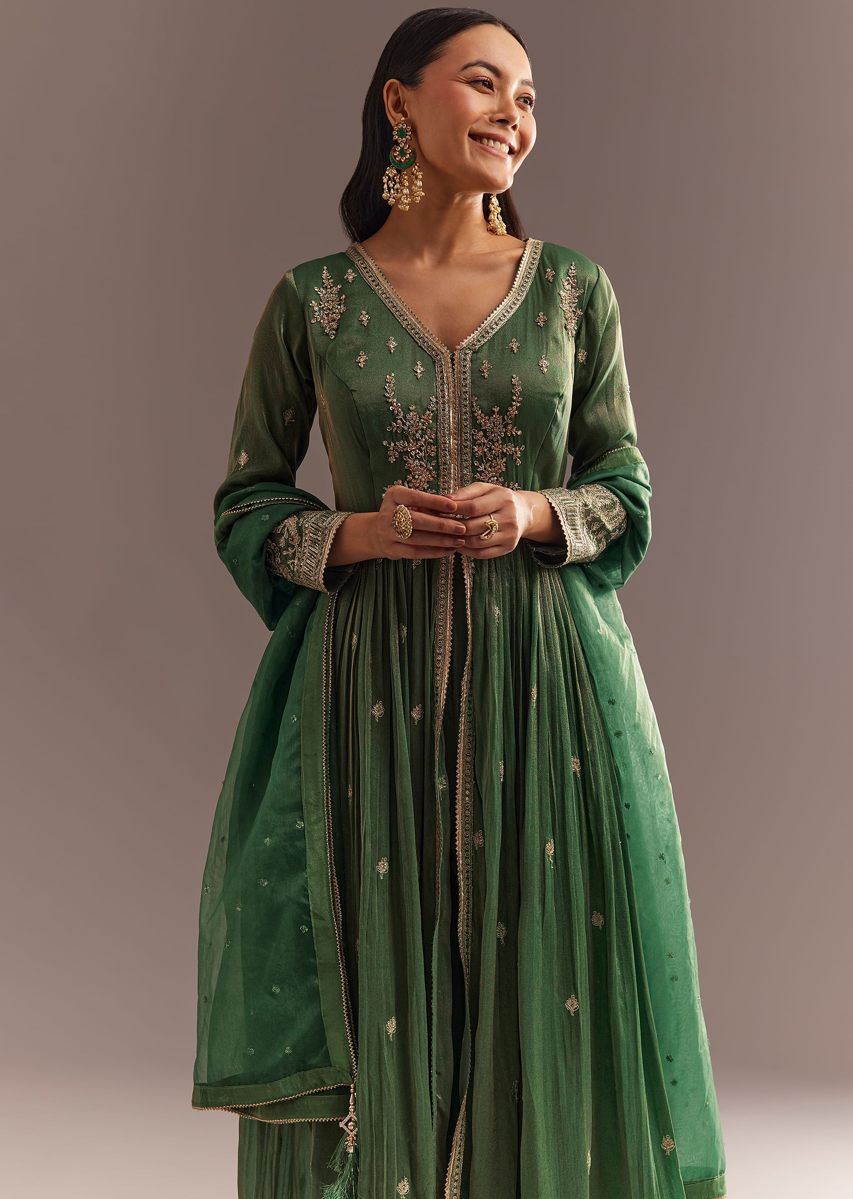 green-tissue-embroidered-anarkali-pant-with-organza-dupatta-sg302147-4_68ff5da0-3444-41b1-bf9c-fffff9aac5e2.jpg