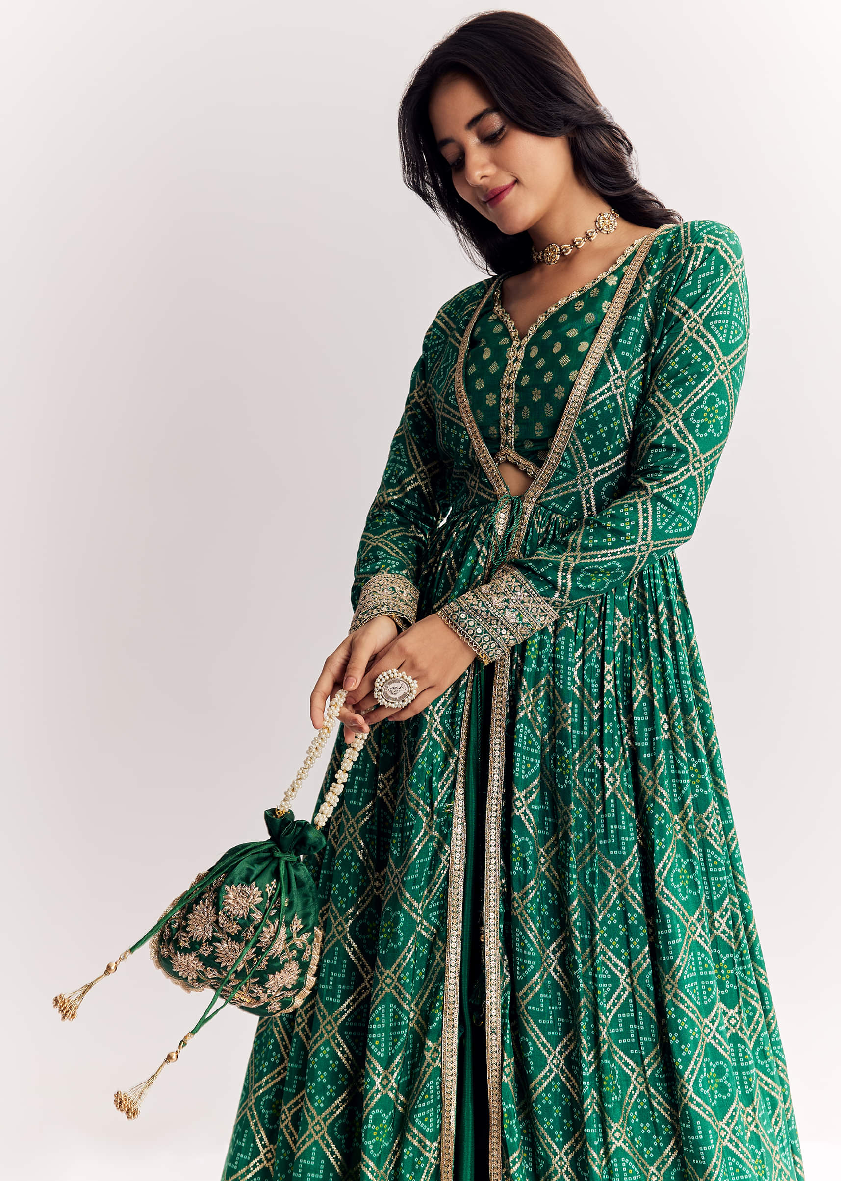 green-weave-silk-indowestern-skirt-set-with-bandhani-print-zari-work-jacket-sg307598-1_7fd17cdc-284d-4d85-8adb-24c10cf4e0a0.jpg