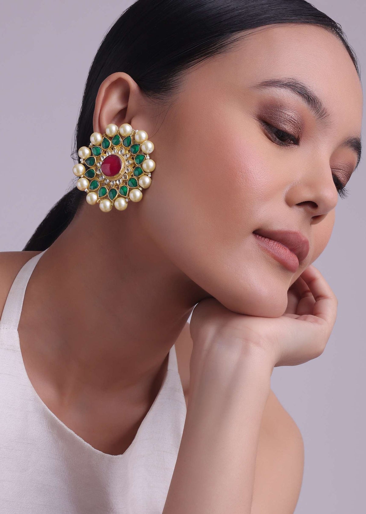 green_and_red_tone_kundan_earrings-sg145800_2_02b11308-932e-499a-84b6-6a9b1848a238.jpg