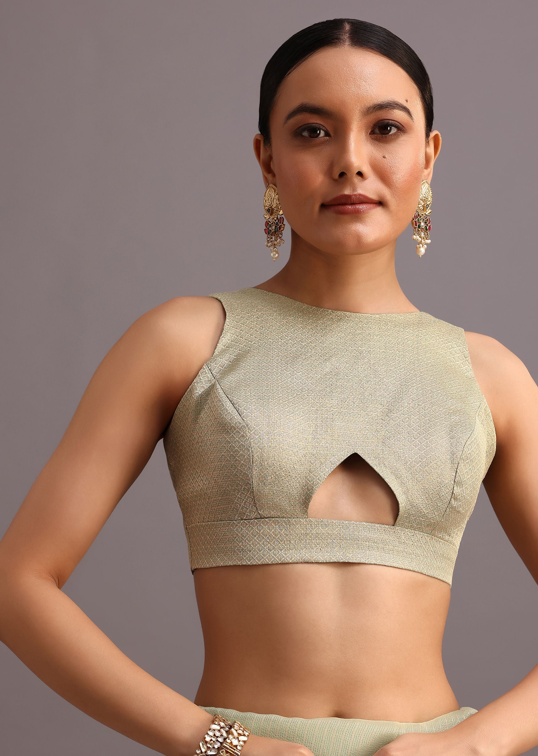 green_chanderi_tissue_zardosi_embroidered_saree-sg257807_5_c96d2805-7cd6-4f96-8d94-4b8976e9ff96.jpg