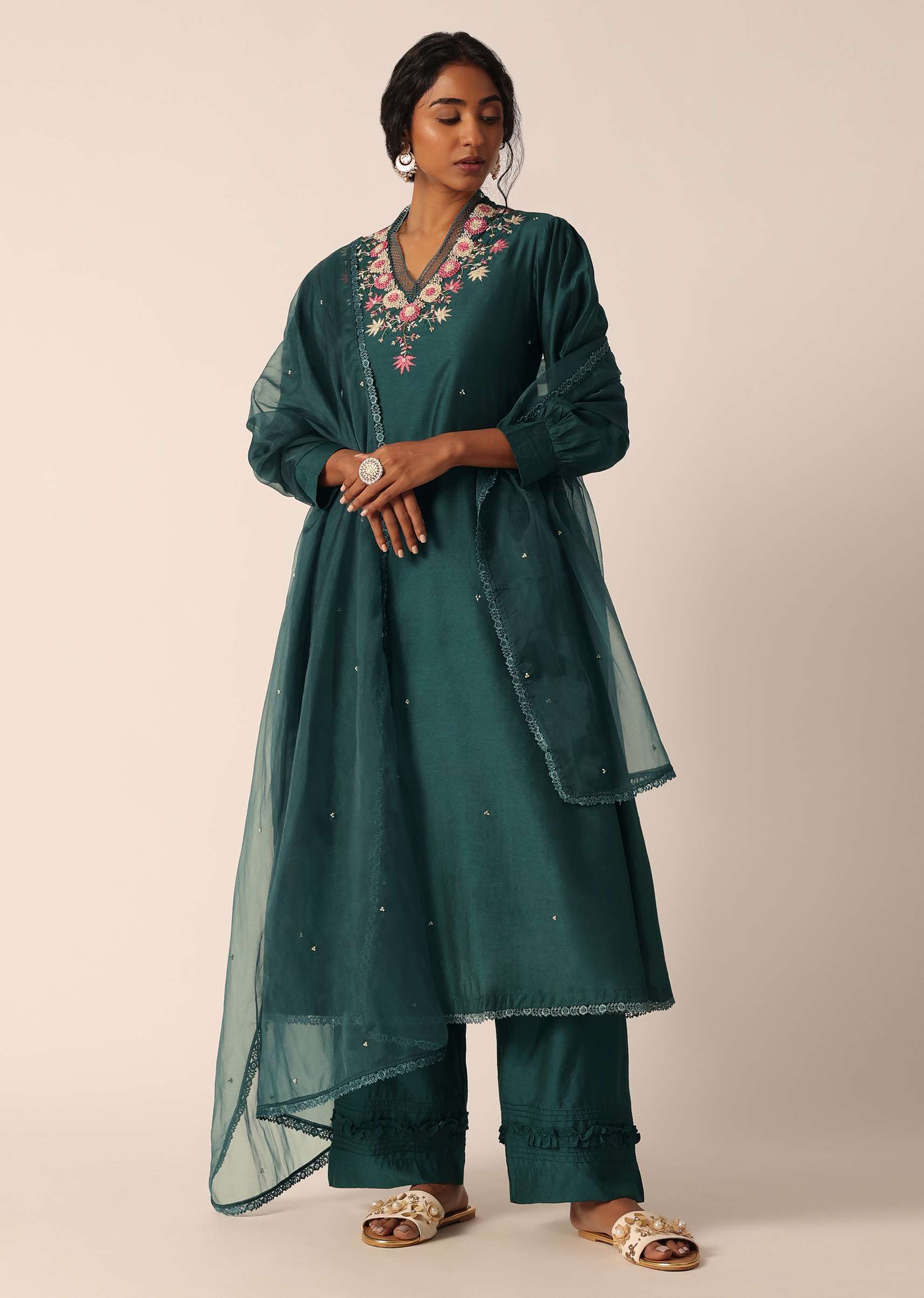 green_cotton_pant_set_with_organza_dupatta-sg197163_7_a38f378a-0b68-4d8e-95e2-07fbeab7c43e.jpg
