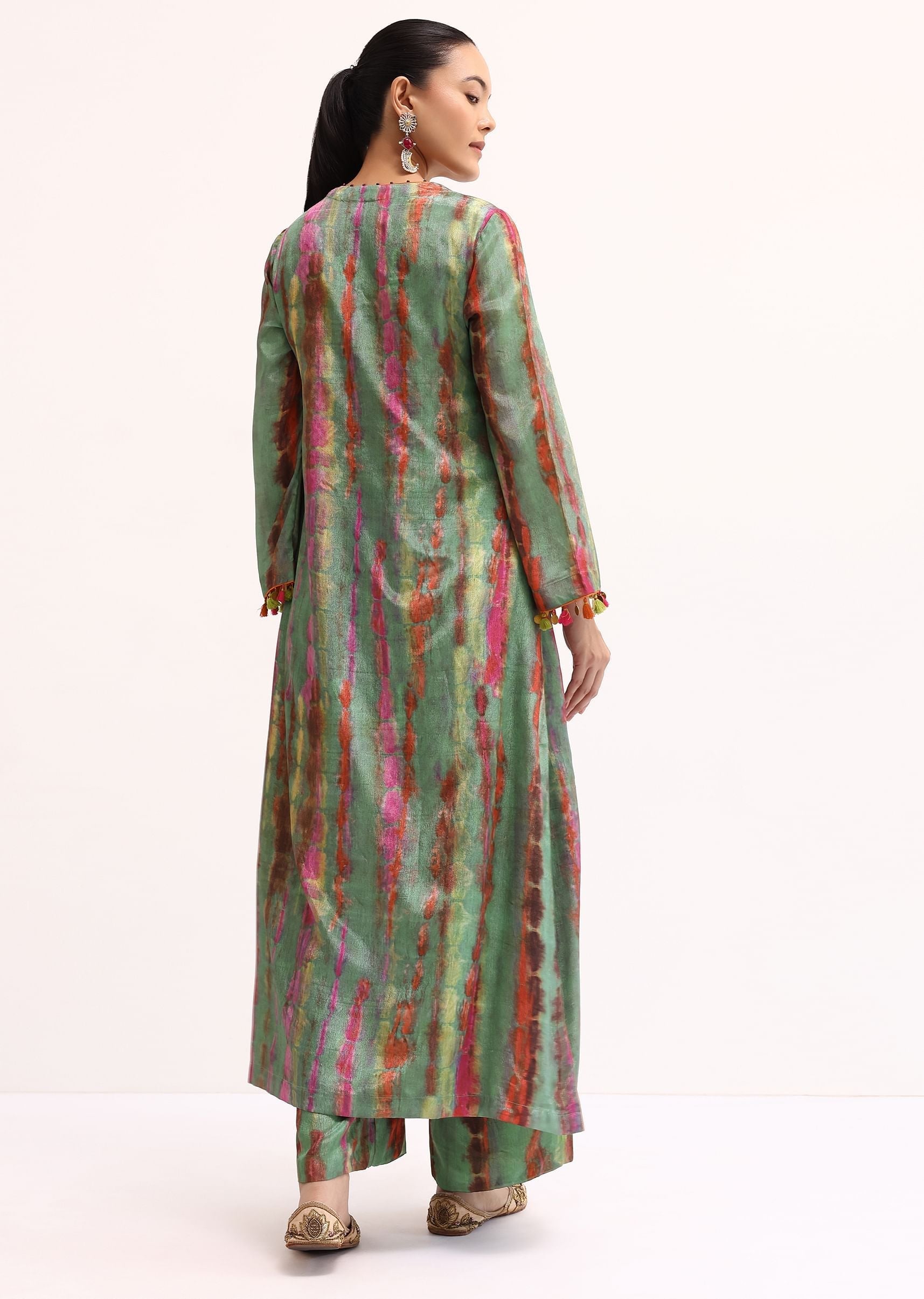 green_embroidered_crepe_kurta_and_pant-sg233321_1_ee9712cc-3986-4f4d-8723-a4396a167e7a.jpg