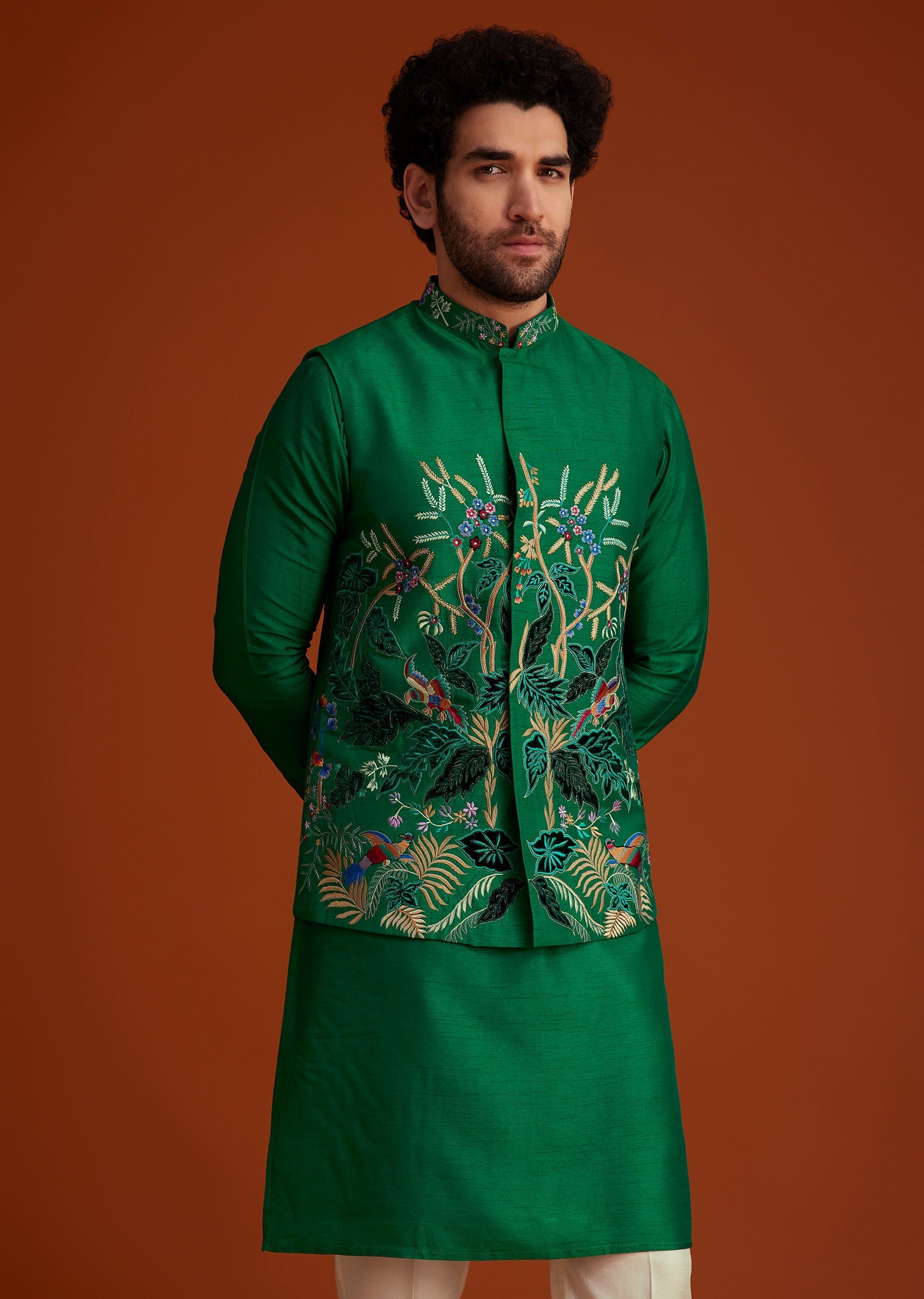green_floral_resham_embroidered_kurta_jacket-sg259885_4_6a58ea05-b332-47c5-b6e9-faa9e594920b.jpg