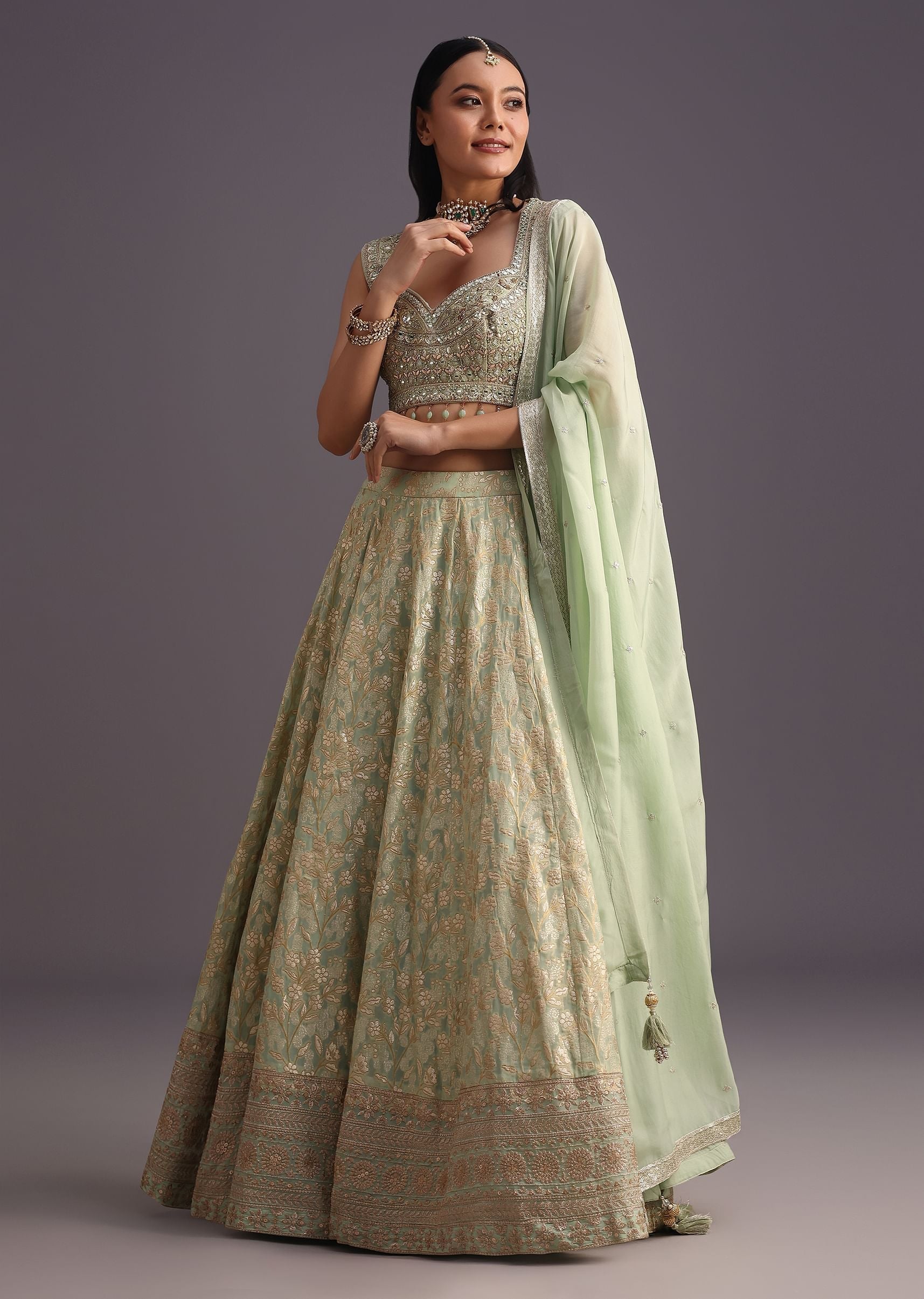green_hand_work_choli_and_banarasi_weave_lehenga-sg266419_2_934d0c6d-5108-48fc-a8c6-d29d9772bfe2.jpg