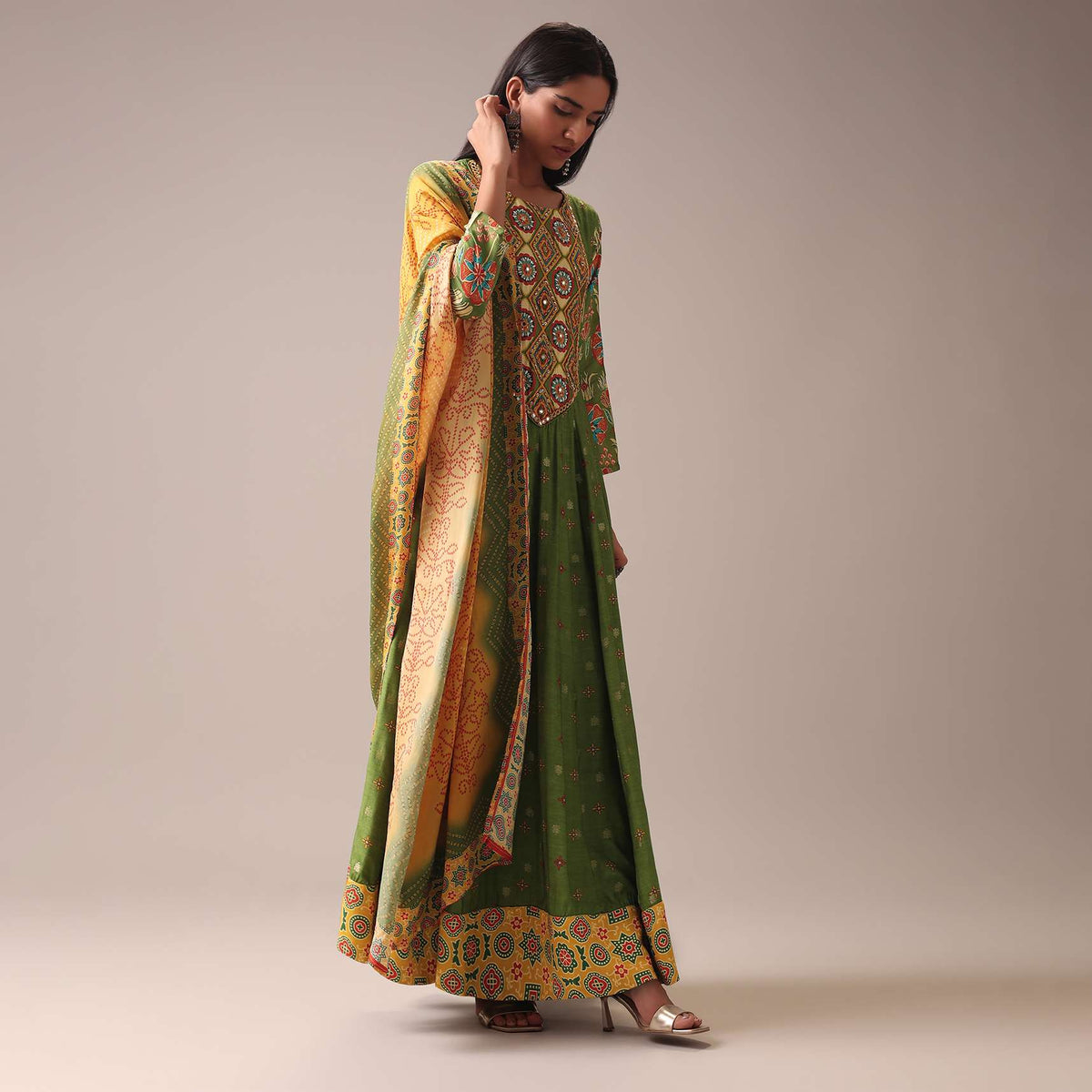 green_indie_print_anarkali_suit_set-sg177322_9_66537a92-b304-4ab2-8ffc-a629a441c61e.jpg