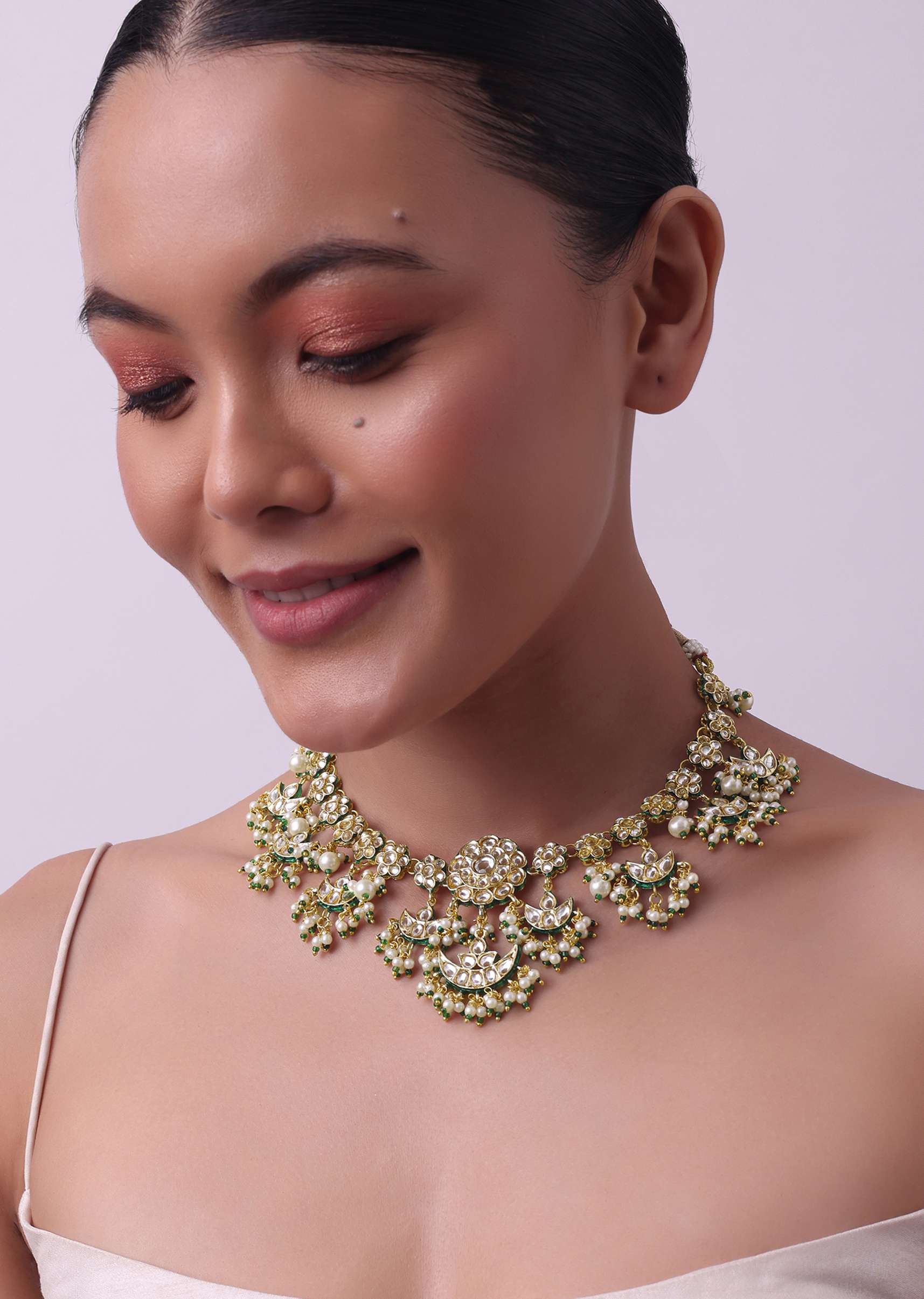 green_kundan_neck-sg166067_2_62ef425a-5c66-435a-a565-7f1ce3b78666.jpg