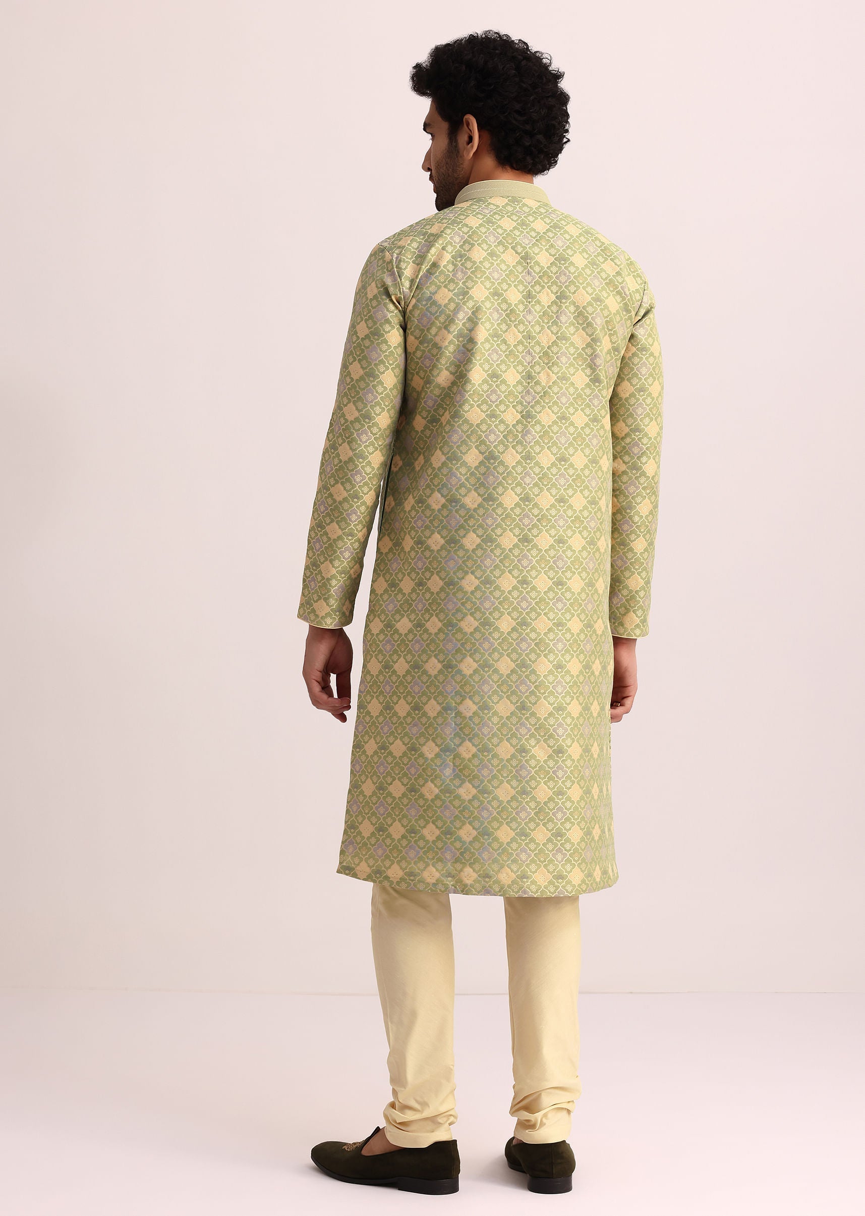 green_kurta_set_with_foil_print-sg246208_7_33c44527-2bab-427a-94ce-d402ec68c2ee.jpg