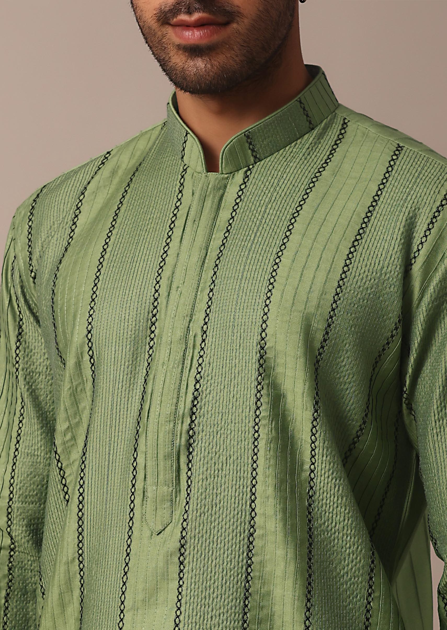 green_kurta_set_with_intricate_thread_work-sg215248_3_972d1d18-7267-4a05-b190-c11ab3f4c45a.jpg