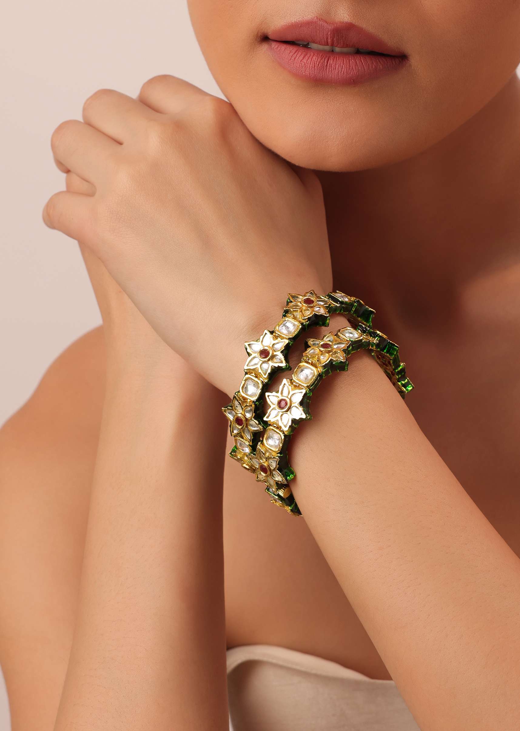 green_meenakari_bangle_with_embellished_kundan_and_floral_mo-sg173610_6_7ffa30f4-ccdc-46e7-aa29-5c37908f9318.jpg