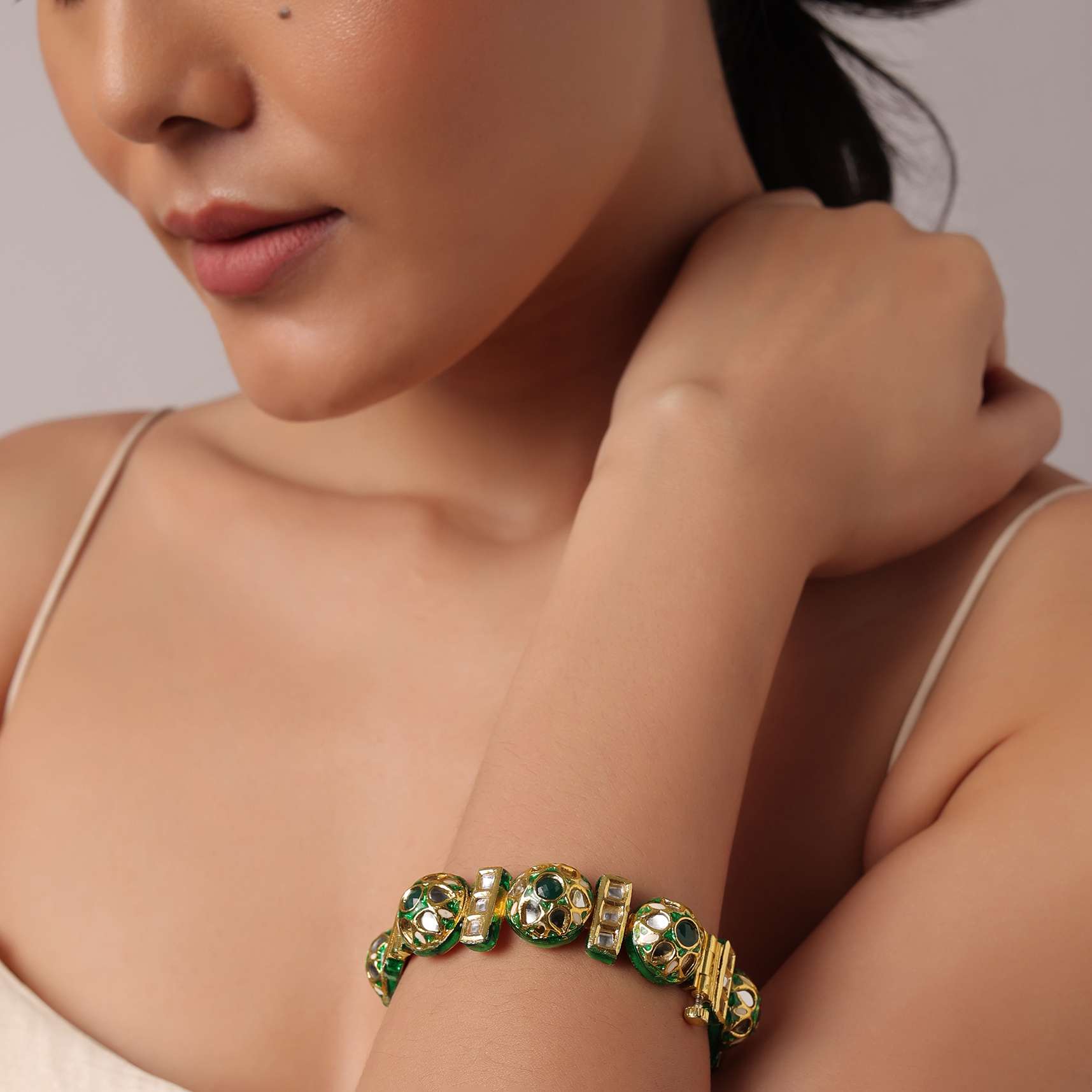 green_meenakari_bangle_with_studded_kundan-sg180735_1_2d6d36d5-1ac8-4f22-b6d0-857631a5634f.jpg