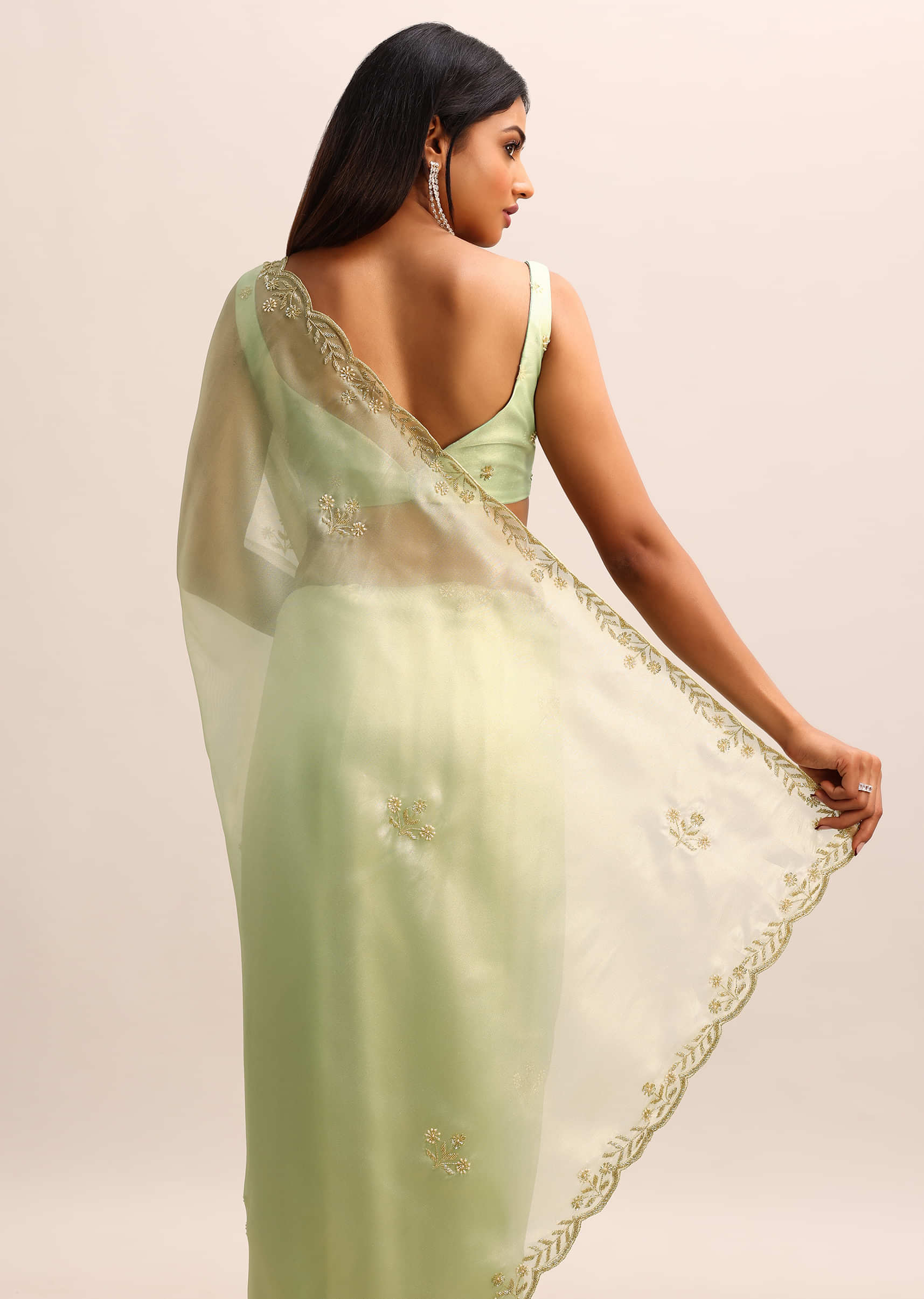 green_organza_tissue_saree_with_unstitched_blouse-sg110347_4_35642994-cad0-4d3c-86d6-e7e420c0c15a.jpg