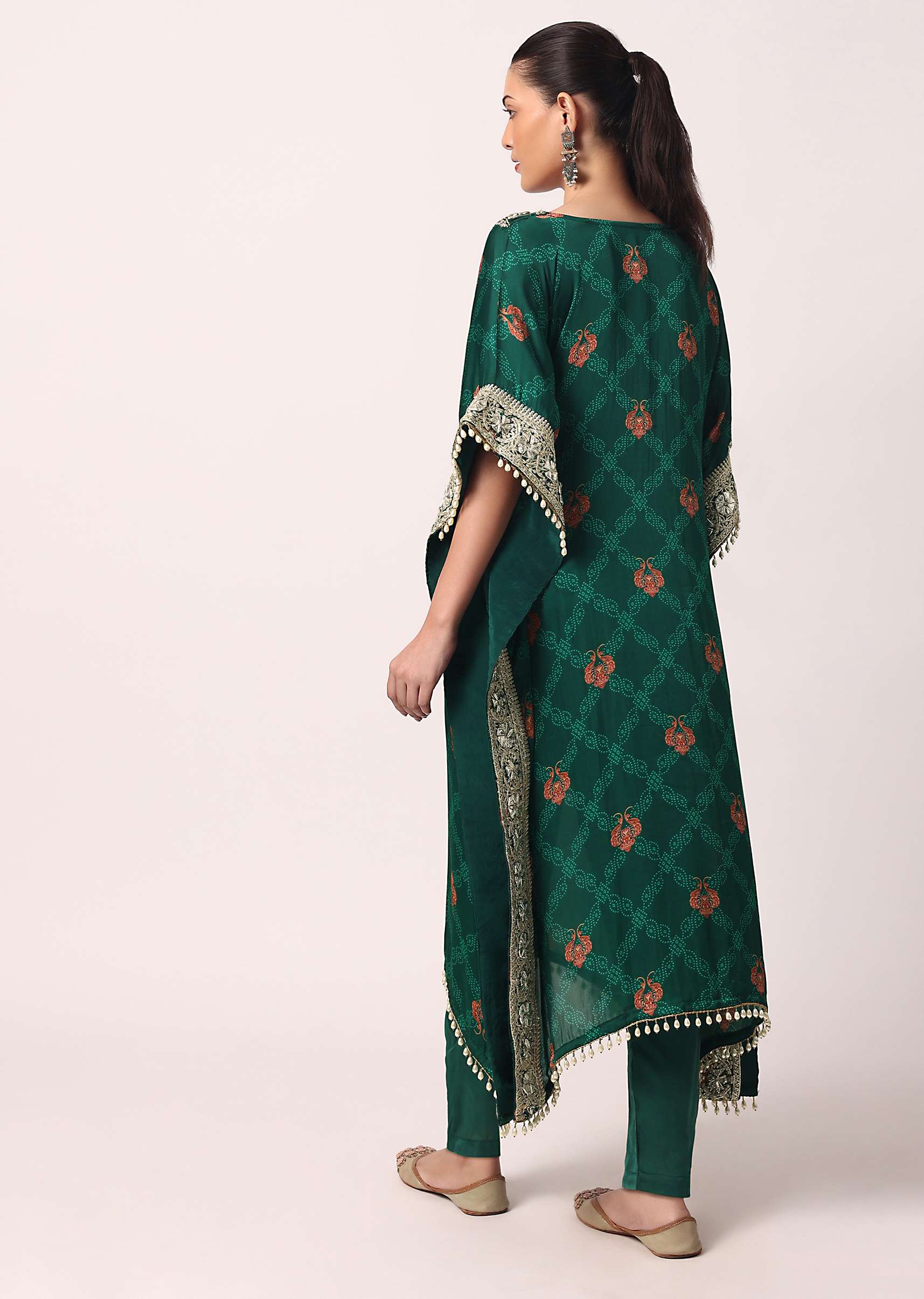 green_pant_set_with_gota_embroidered_kaftan_kurta-sg211684_3_434f22c8-a26d-40f7-84af-203ee9309a13.jpg