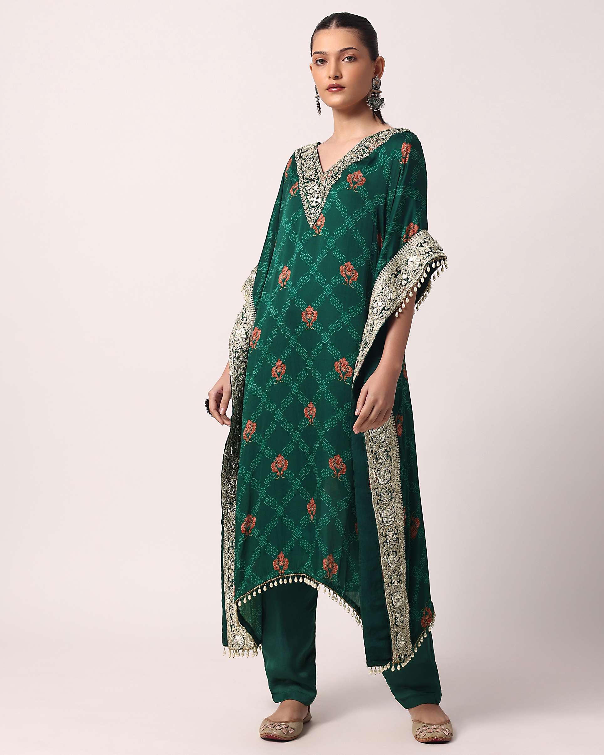green_pant_set_with_gota_embroidered_kaftan_kurta-sg211684_8_06fc6aa2-226a-4917-b351-490d9c87b707.jpg