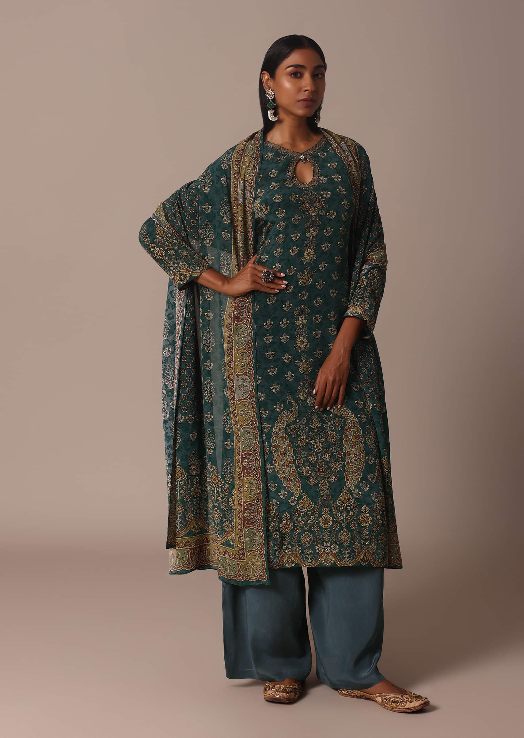 green_printed_crepe_with_stone_work_kurta_palazzo-sg218508_6_dff37d6d-b101-42f3-8b58-636c002b5e9d.jpg
