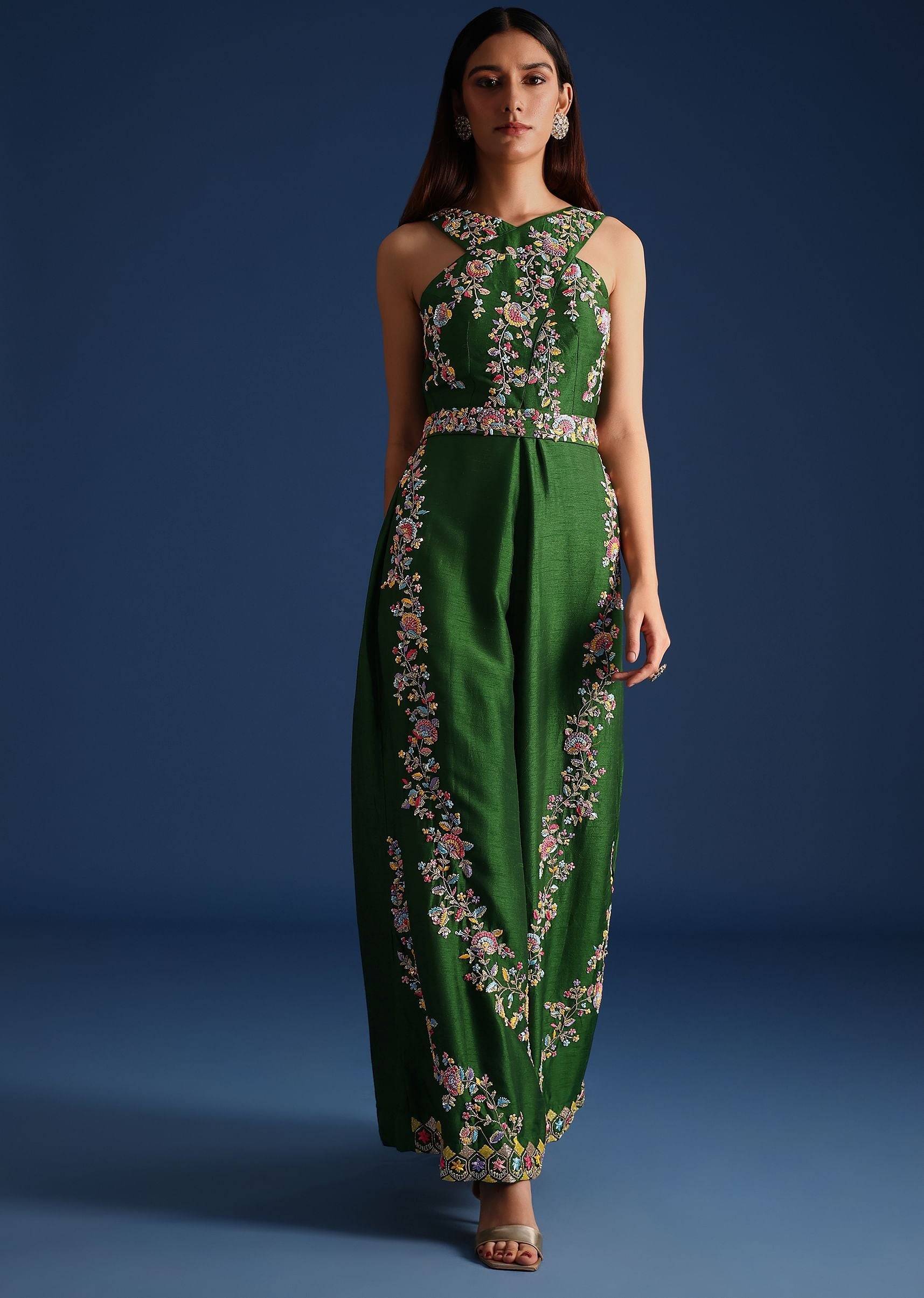 green_resham_work_jumpsuit-sg271901_6_88f3df55-1125-4c5a-b4cb-9e588fc52fbd.jpg