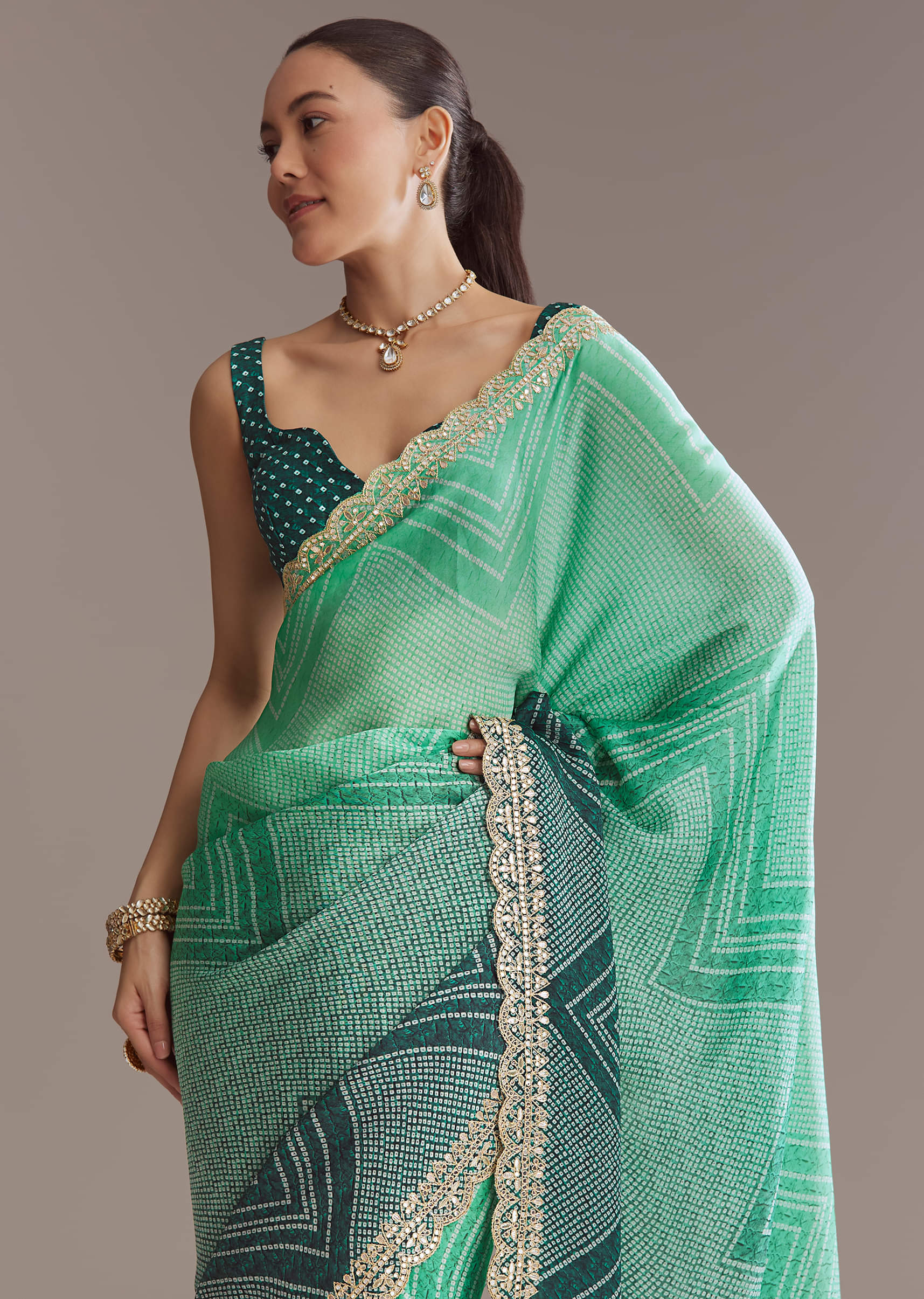 green_satin_ombre_saree_with_gota_patti-sg324901-9_5.jpg