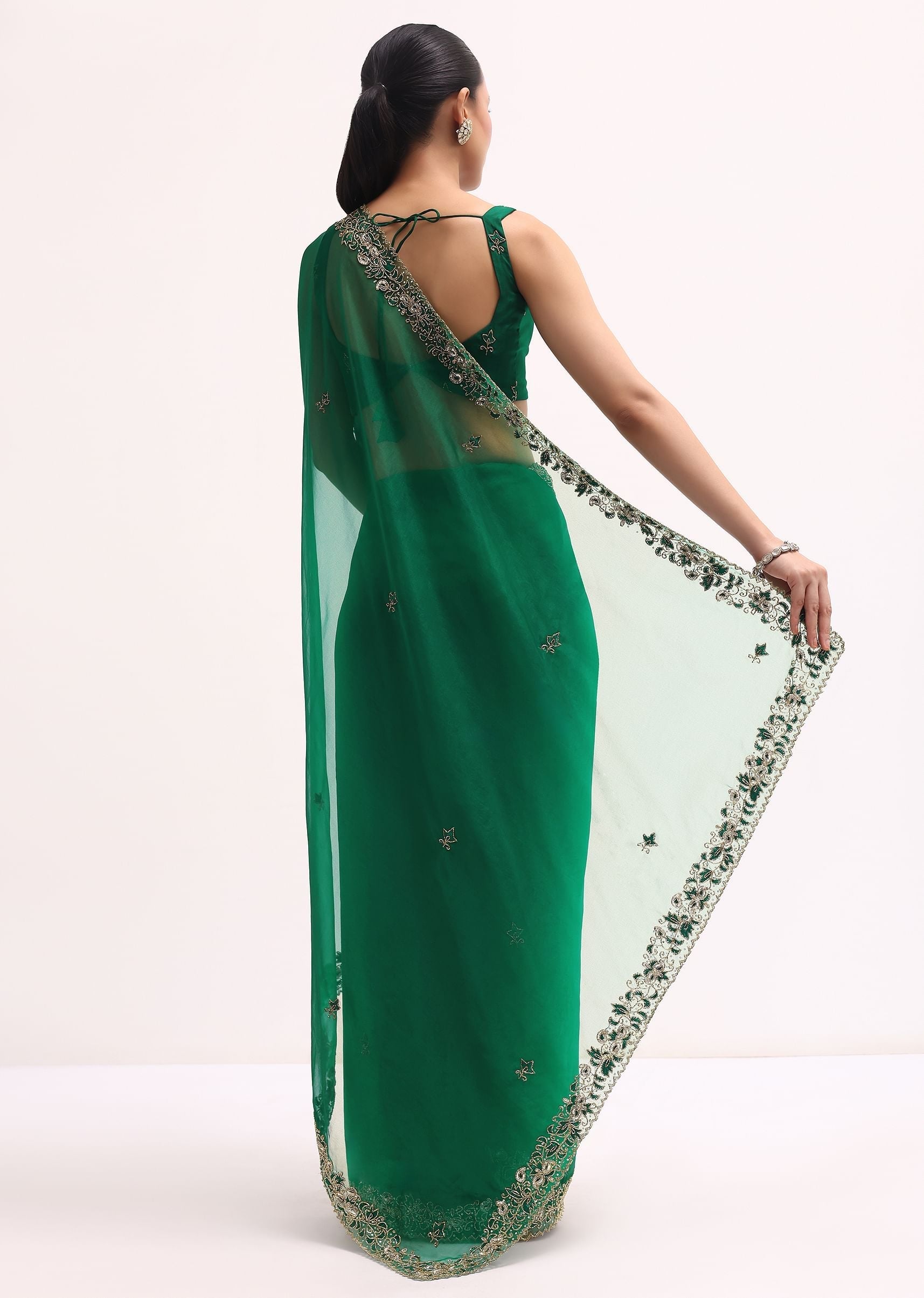 green_scallop_border_organza_saree_with_unstitched_blouse-sg218807_5_86f16a1e-bafe-49c0-a167-f1734149f60c.jpg