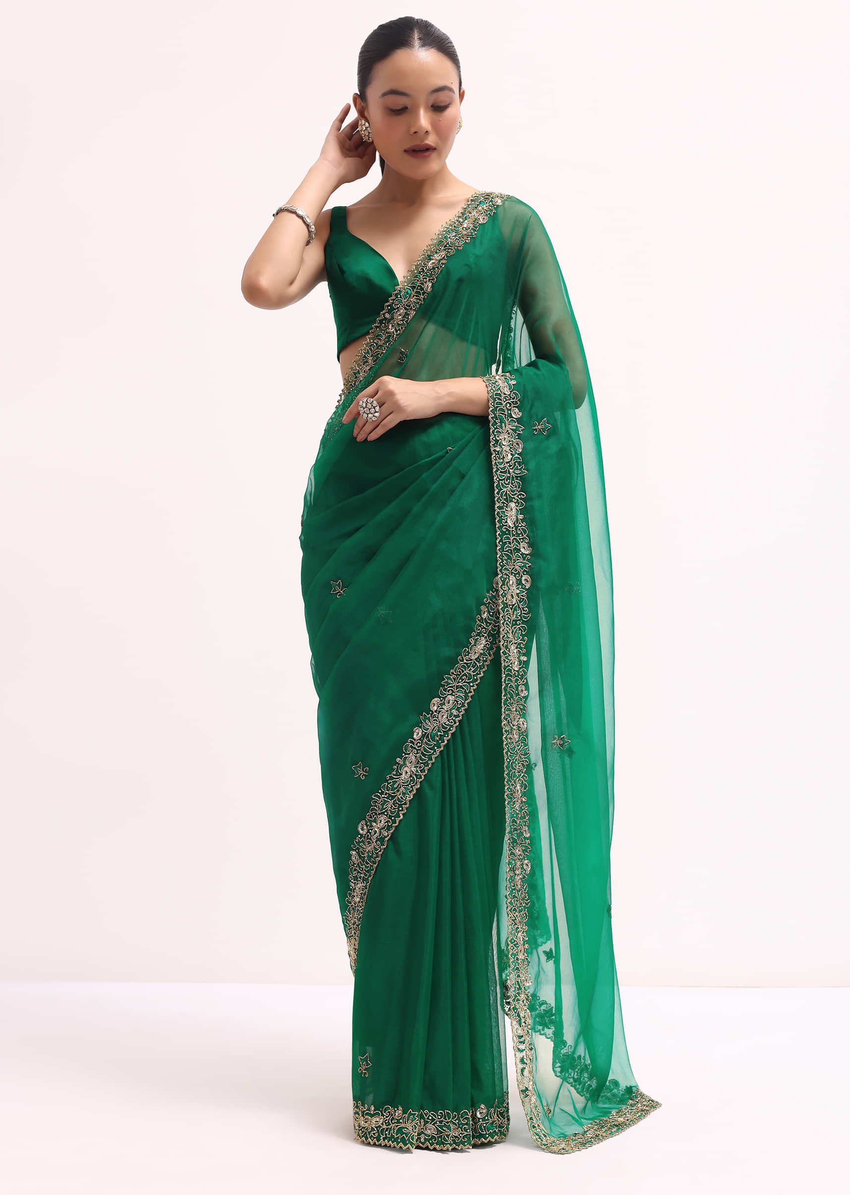 green_scallop_border_organza_saree_with_unstitched_blouse-sg218807_9_8f906bb3-81f4-46fd-a261-d7b542c6c337.jpg