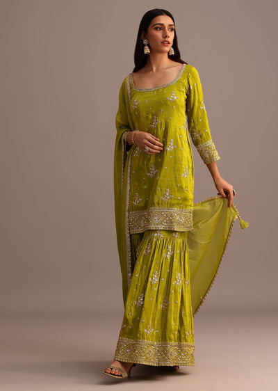 green_sequins_kurti_sharara_with_chanderi_banarasi_dupatta-sg271379_7_f79f1d05-ca02-4548-9d46-5b757377d079.jpg
