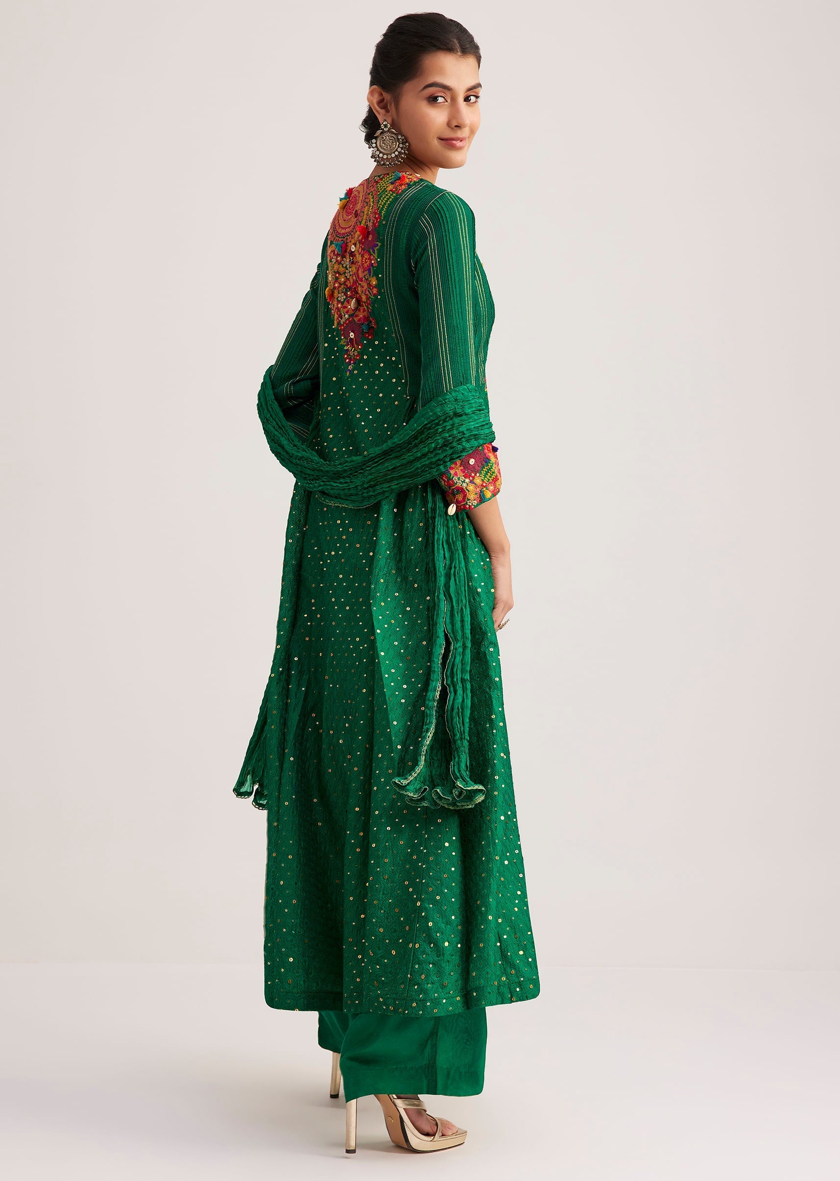 green_silk_kurta_set_with_resham_embroidery_and-sg291911_7_ce6f5c35-3762-474b-997a-68c02d9b005f.jpg